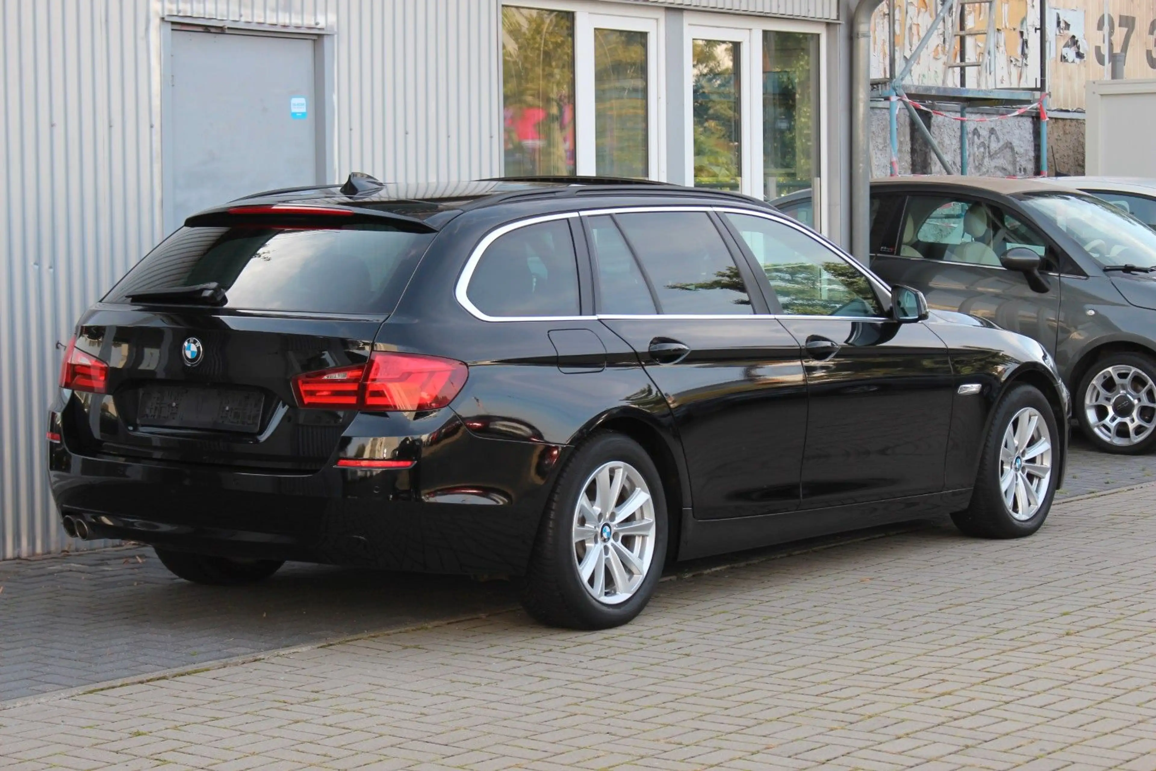 BMW 520 d Touring Autom.+1.Hand+Pano+Schiebed.+Kamera — photo 6