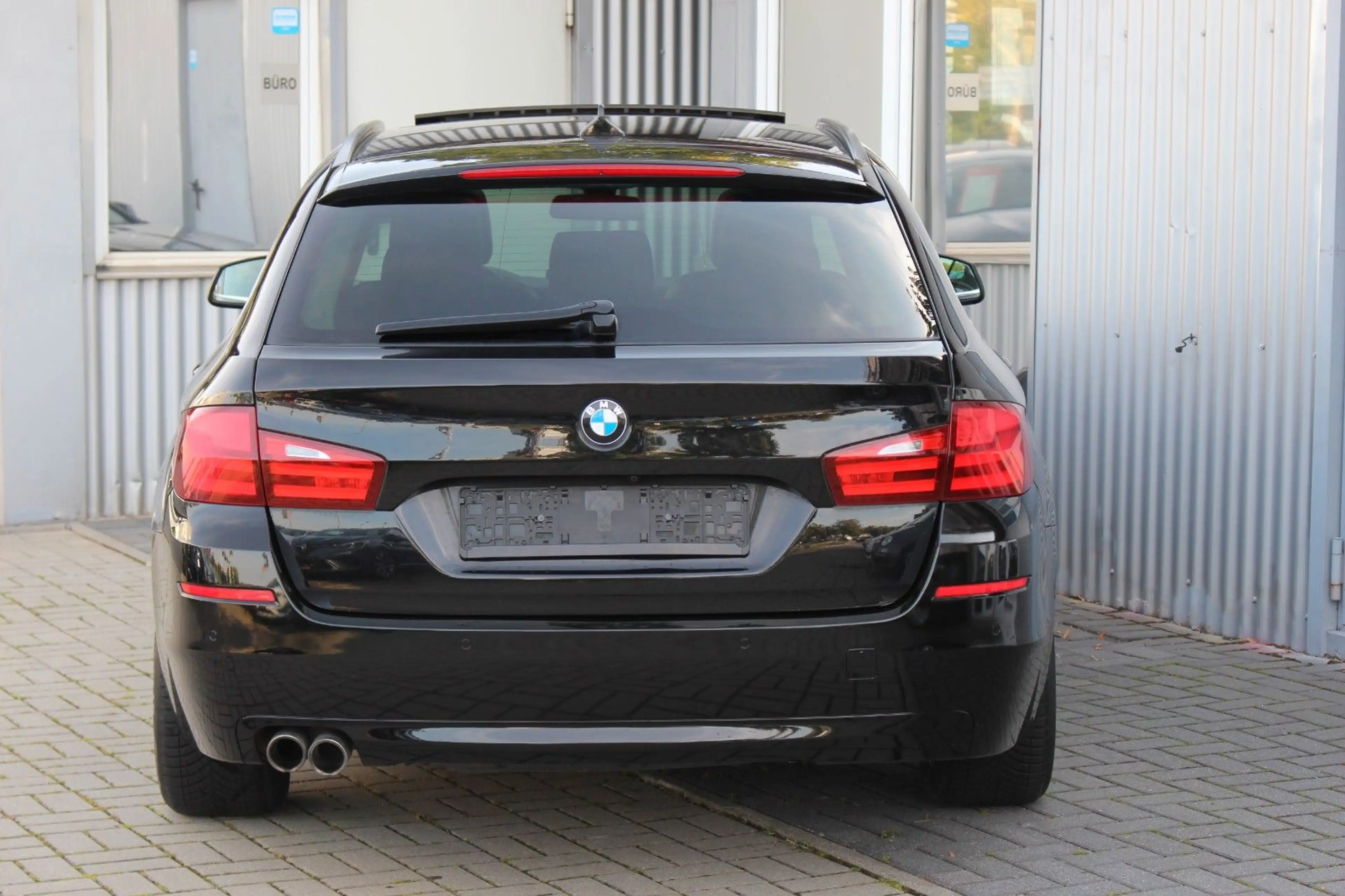 BMW 520 d Touring Autom.+1.Hand+Pano+Schiebed.+Kamera — photo 8