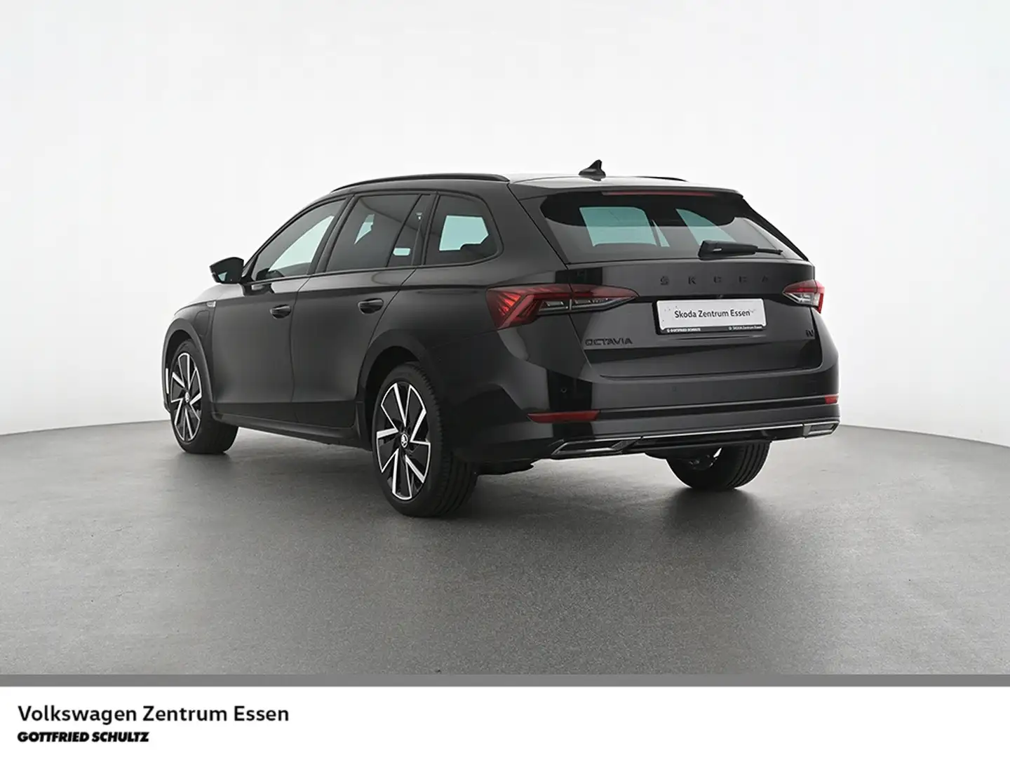Skoda Octavia Combi Sportline iV LED HUD EHK Schwarz - 2