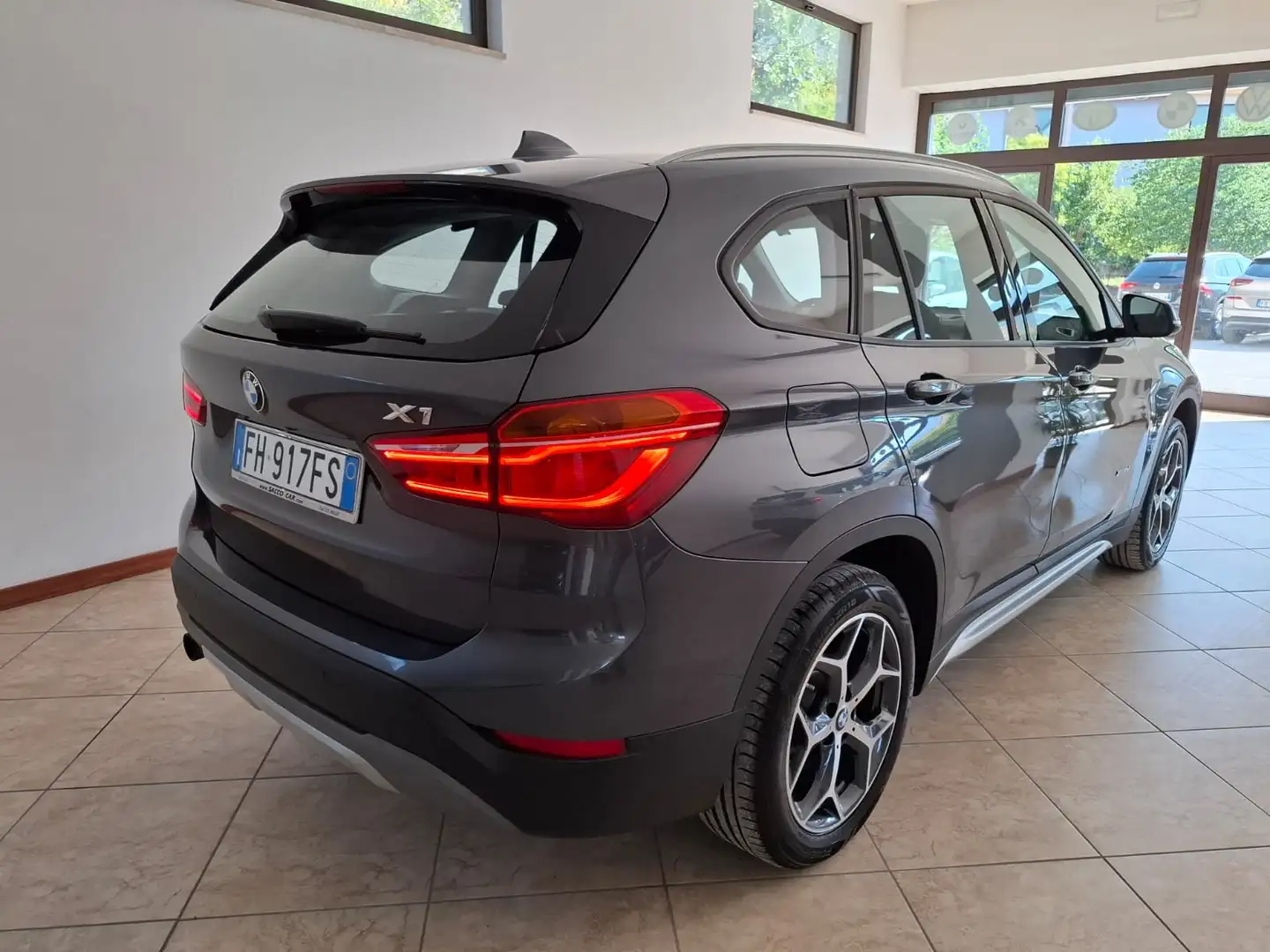 BMW X1 X1 F48 xdrive18d xLine auto Grigio - 2