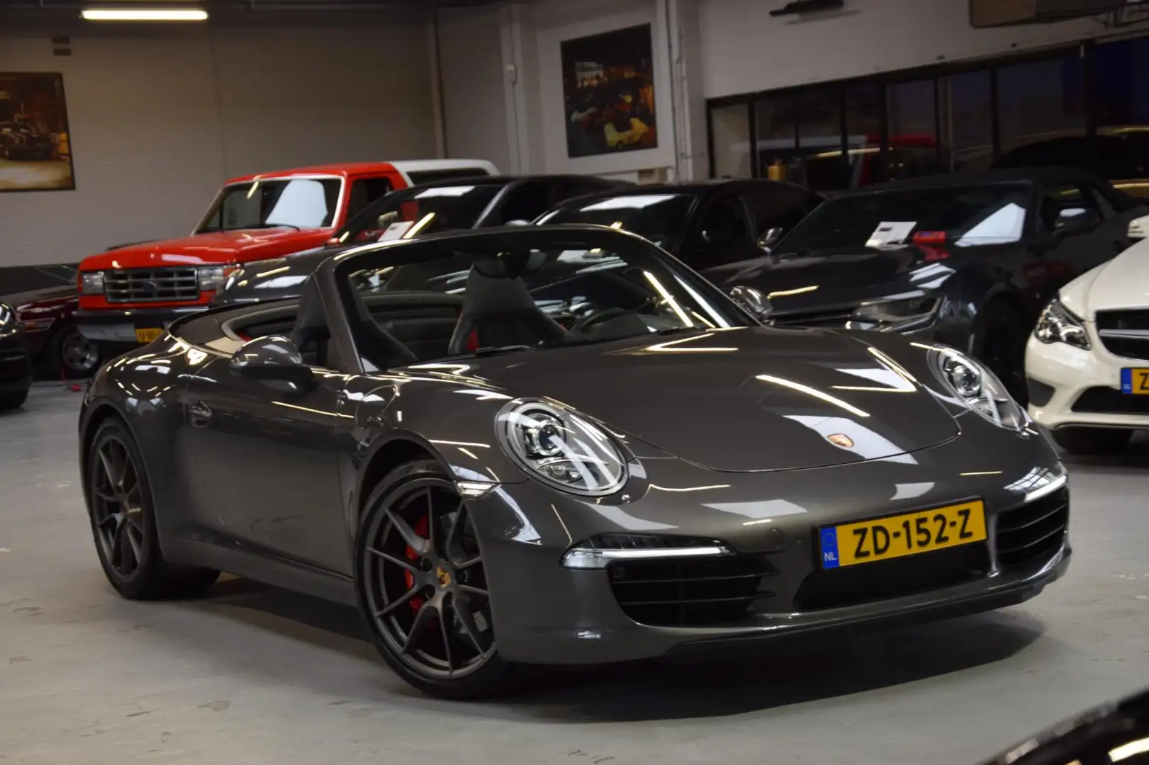 Porsche 991 Cabrio 991 3.8 Carrera S|Navi|Sport-Uitlaat|Dealer Grau - 1
