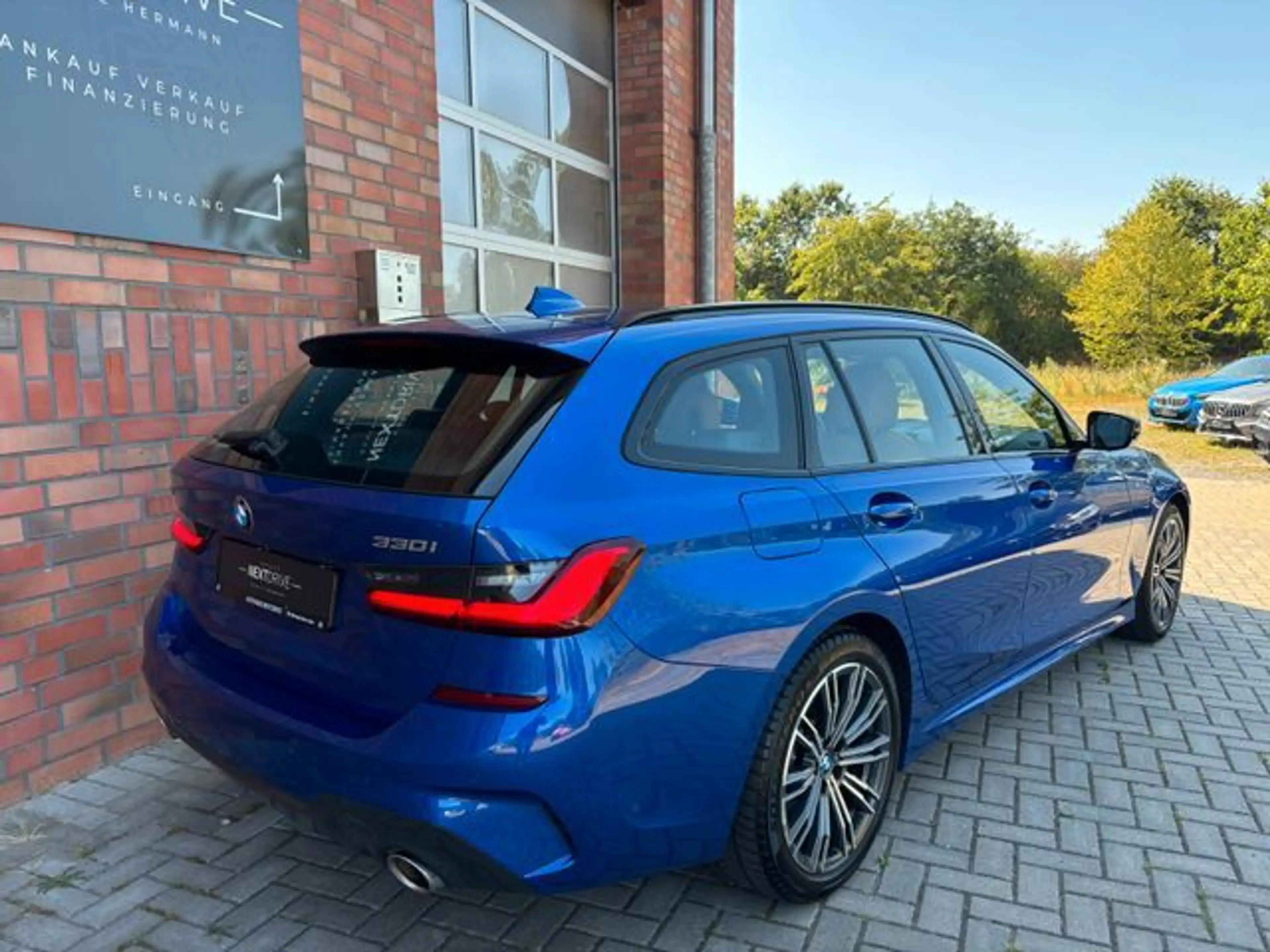 BMW 330 i Touring xDrive *M-Sport*Harman*LASER*Head-U — photo 6