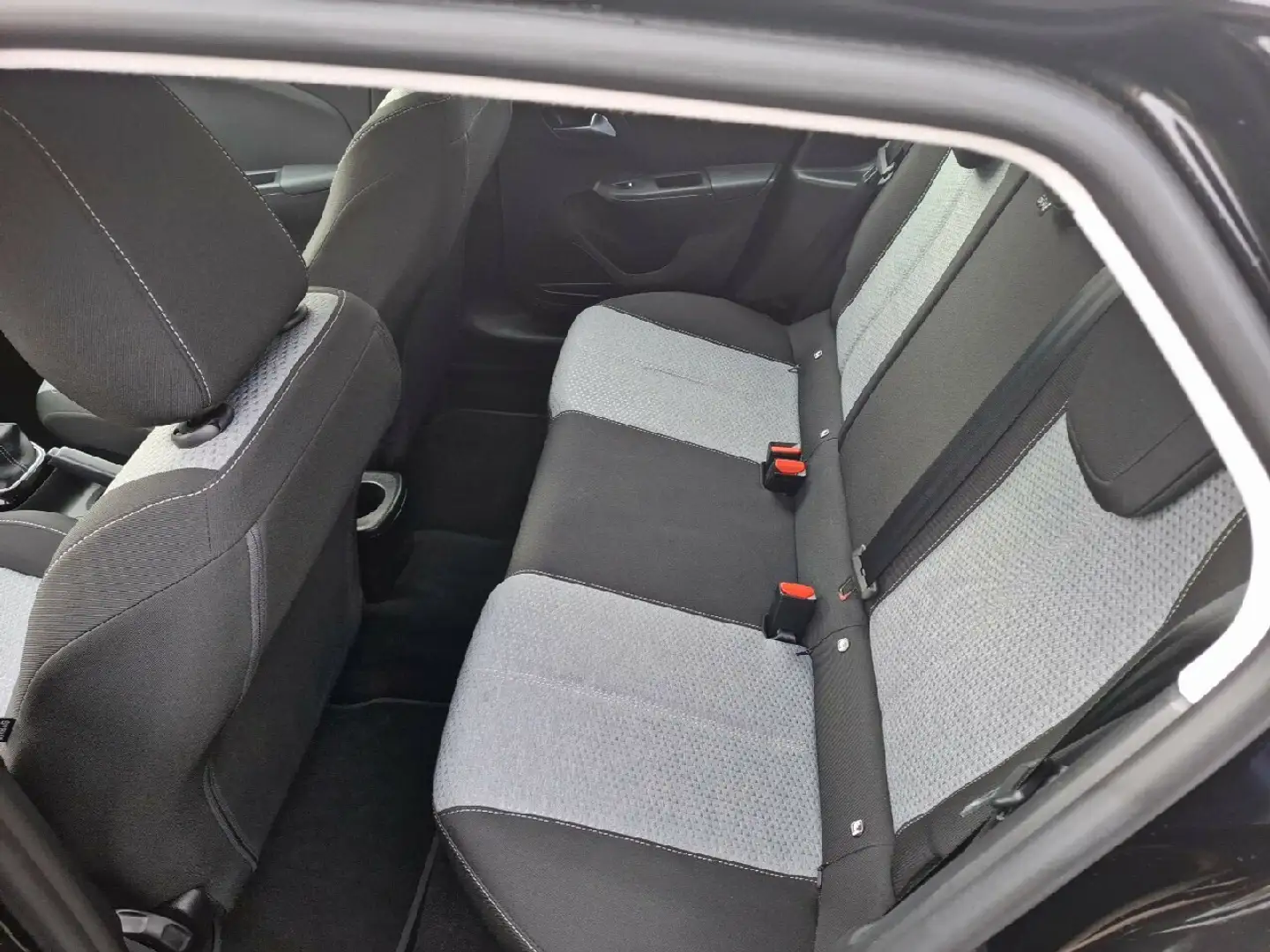 Opel Corsa Basis - 2