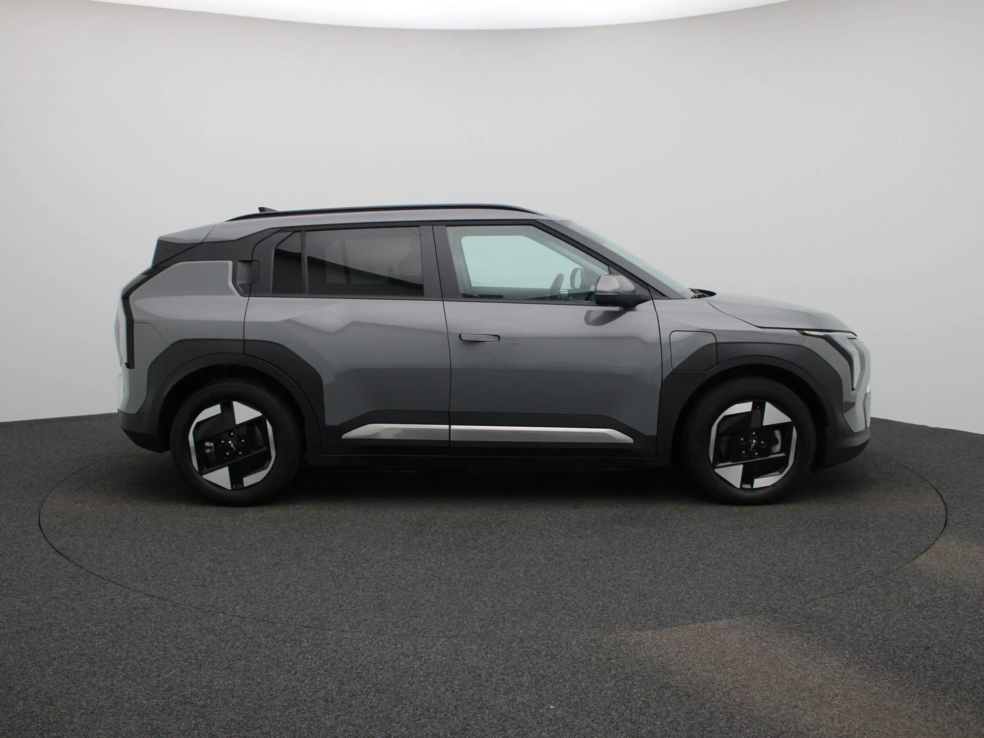 Kia EV3 Plus 81.4 kWh Stoelverwarming | Camera | Keyless | — photo 8
