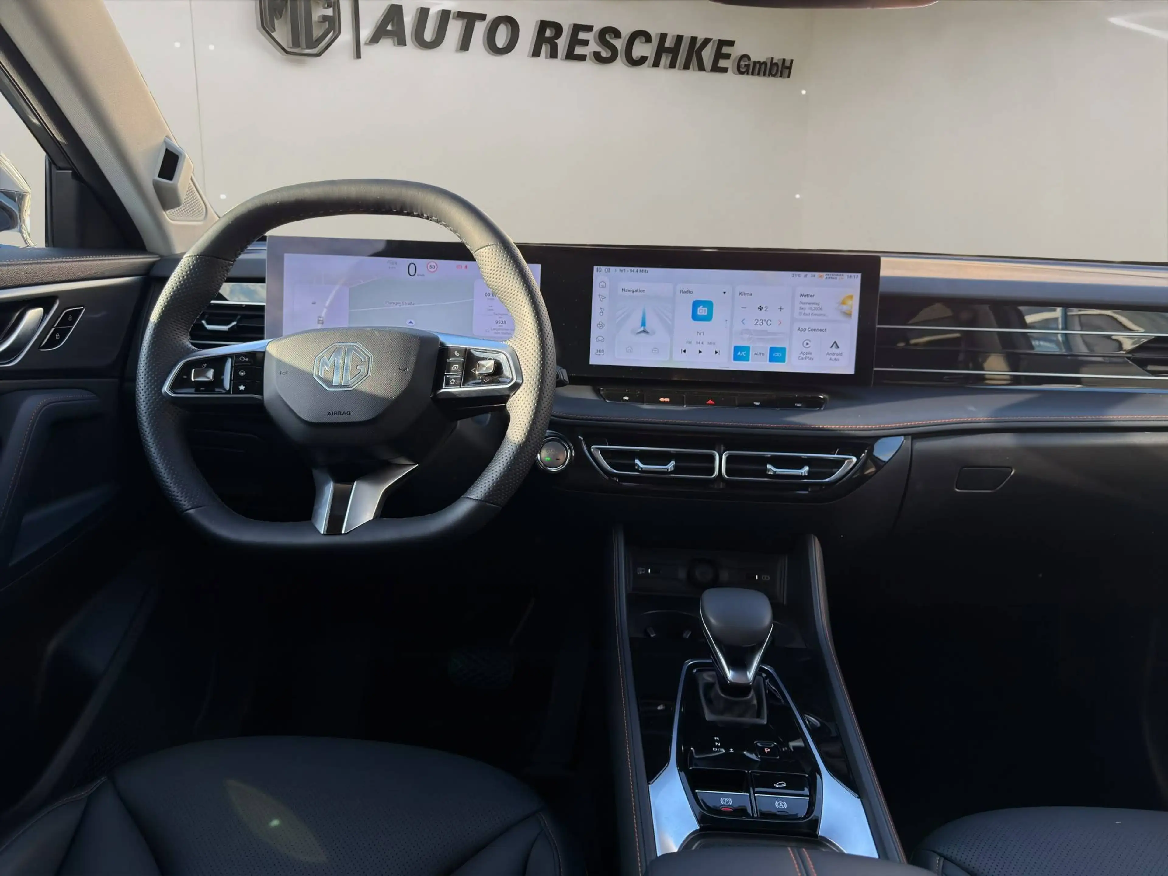 MG HS HS 1.5T Aut. Luxury! Allwetterreifen! Sofort Verfügbar! — photo 13