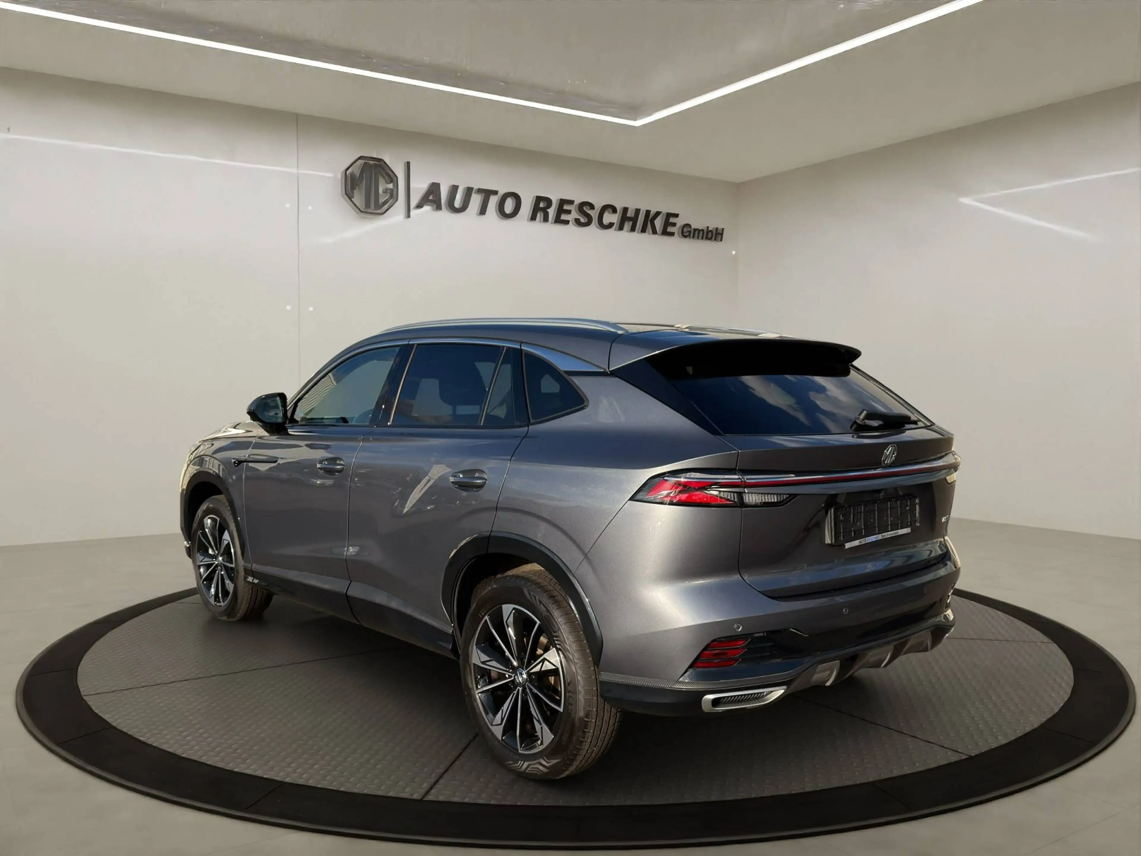 MG HS HS 1.5T Aut. Luxury! Allwetterreifen! Sofort Verfügbar! — photo 3