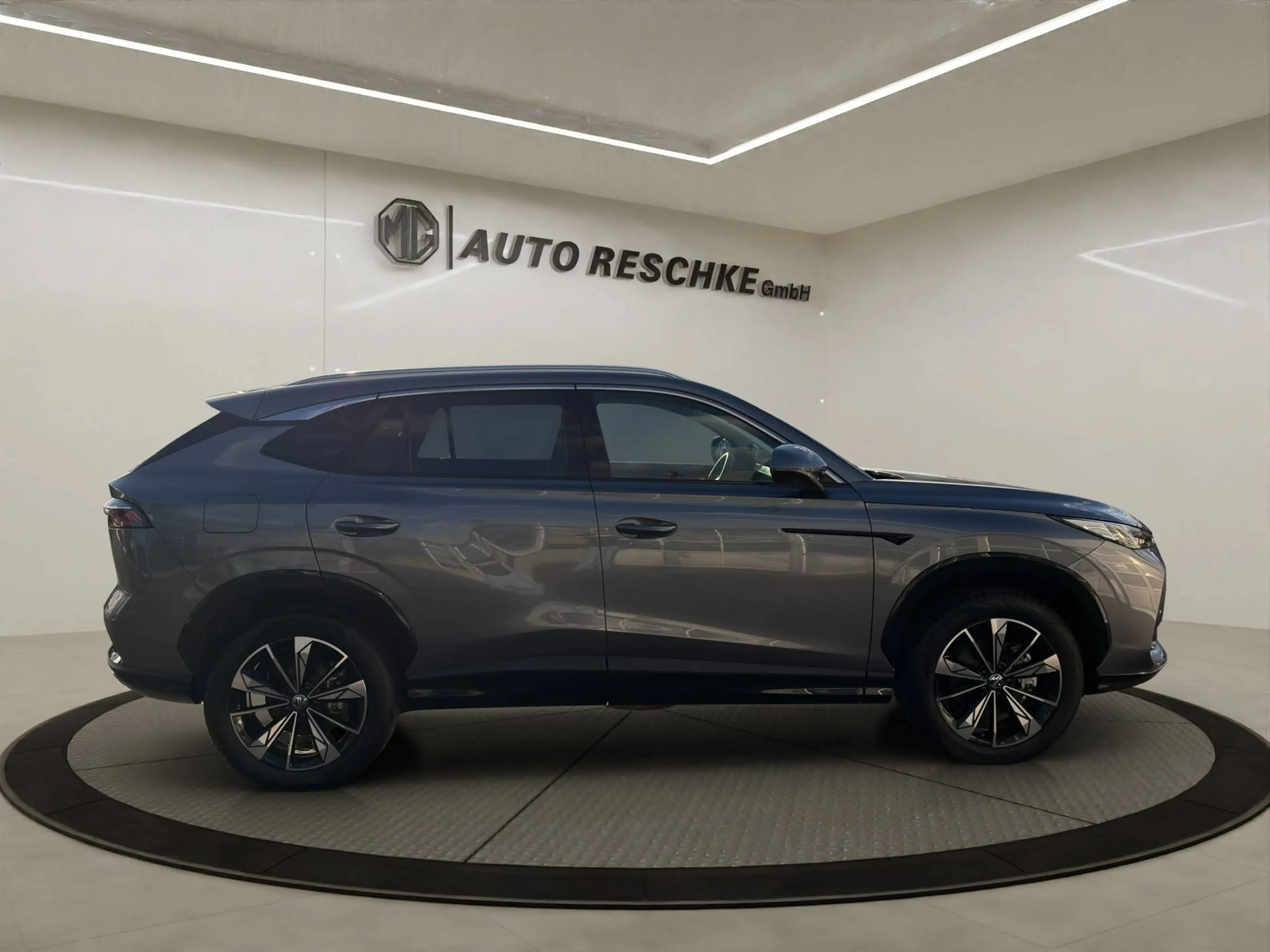 MG HS HS 1.5T Aut. Luxury! Allwetterreifen! Sofort Verfügbar! — photo 6