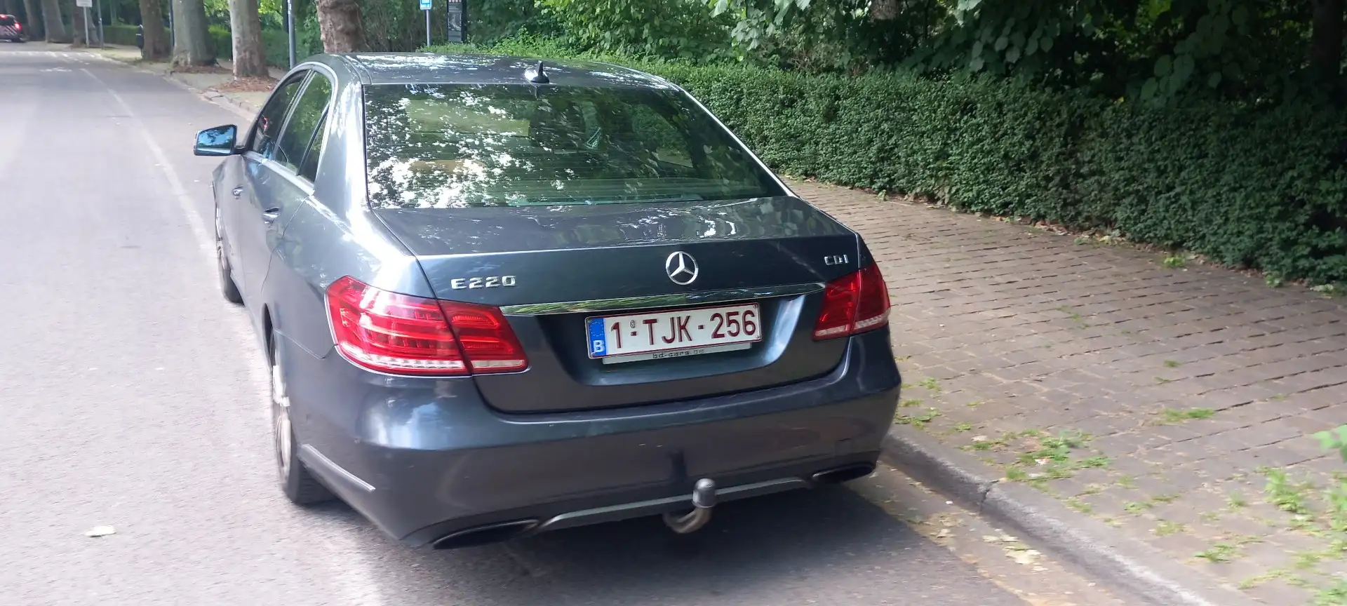 Mercedes-Benz E 200 - 1