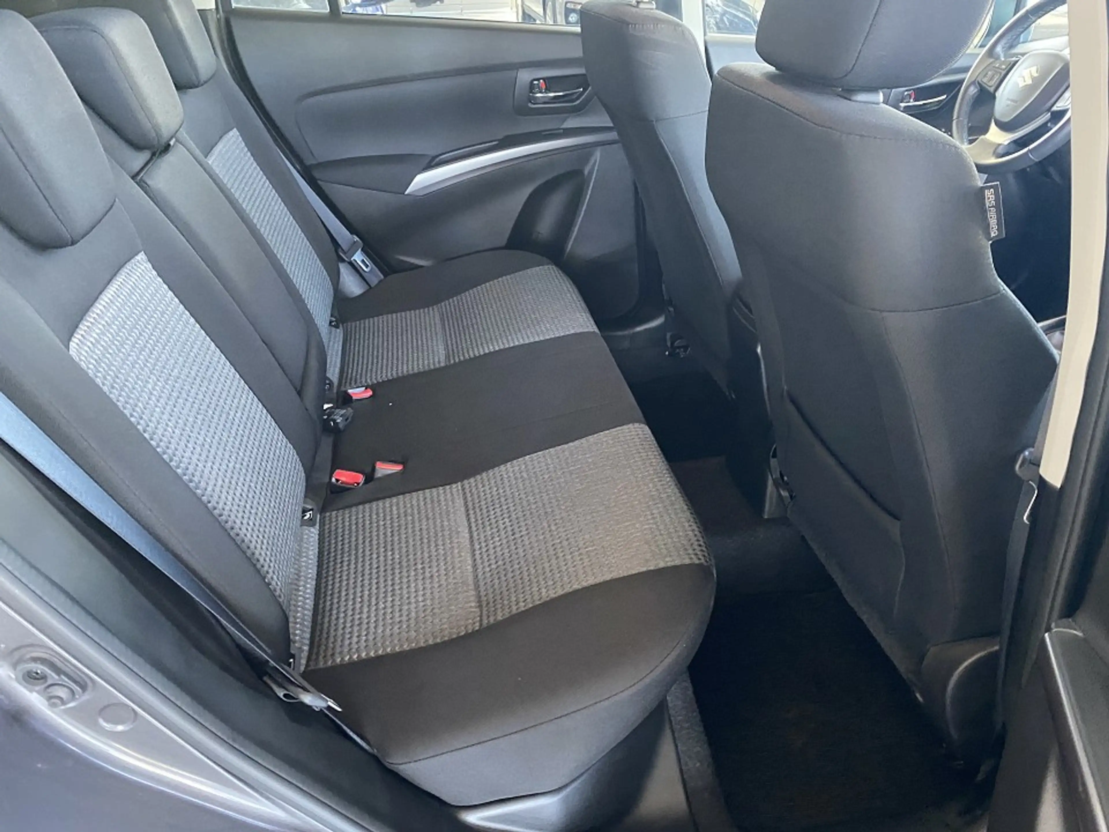 Suzuki S-Cross 1.4 Comfort Hybrid LED Apple Sitzhzg — photo 6