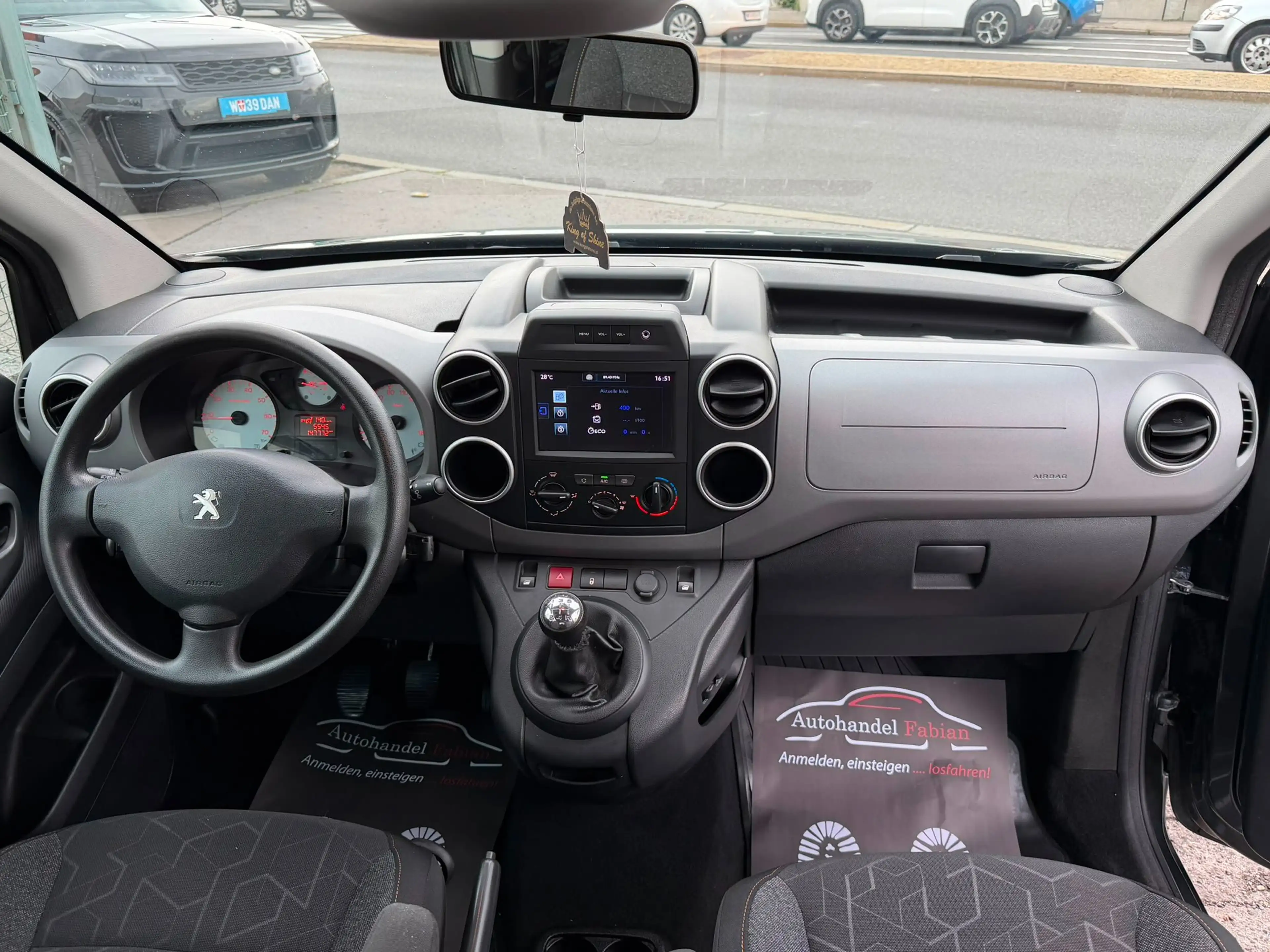 Peugeot Partner Tepee 1.6 100 Active mit Klima PICKERL Services — photo 12