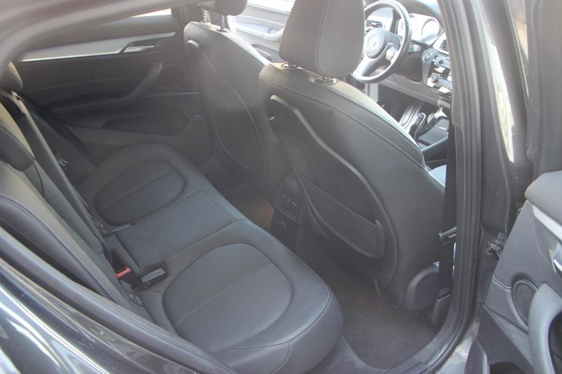 BMW X2 sDrive20i High Executive PANORAMADAK — photo 11