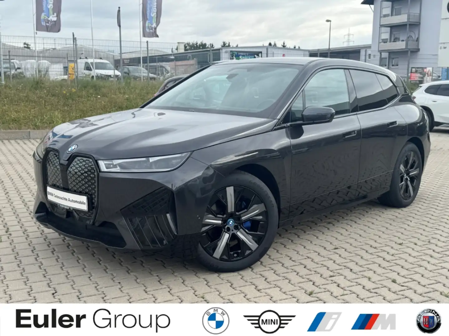 BMW iX xDrive 40 M Sport SHZ DAP Parkass+ HUD AHK-klappba Grau - 1