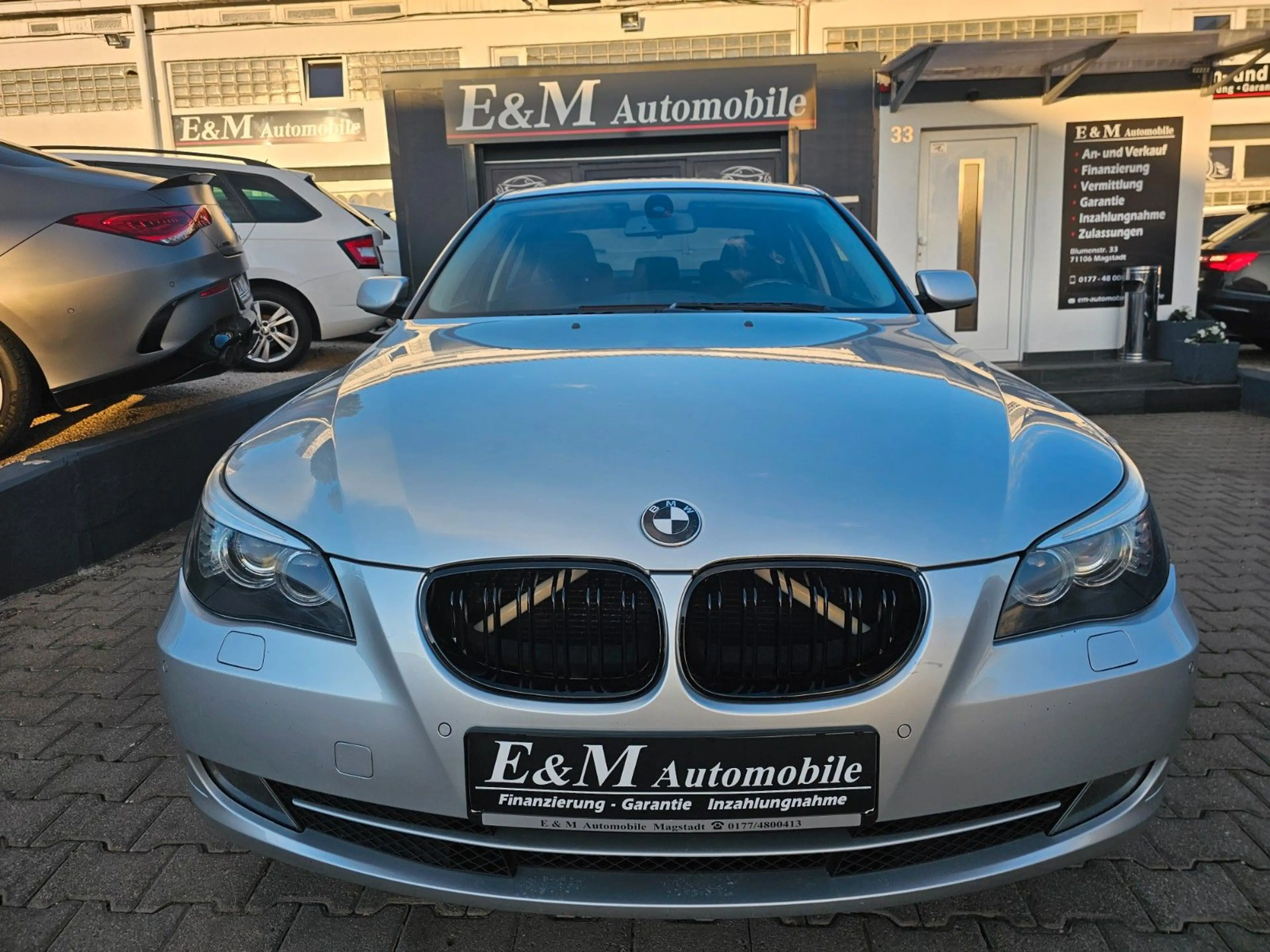 BMW 523 i Limousine Automatik*HU/AU NEU*NAVI*XENON* — photo 3