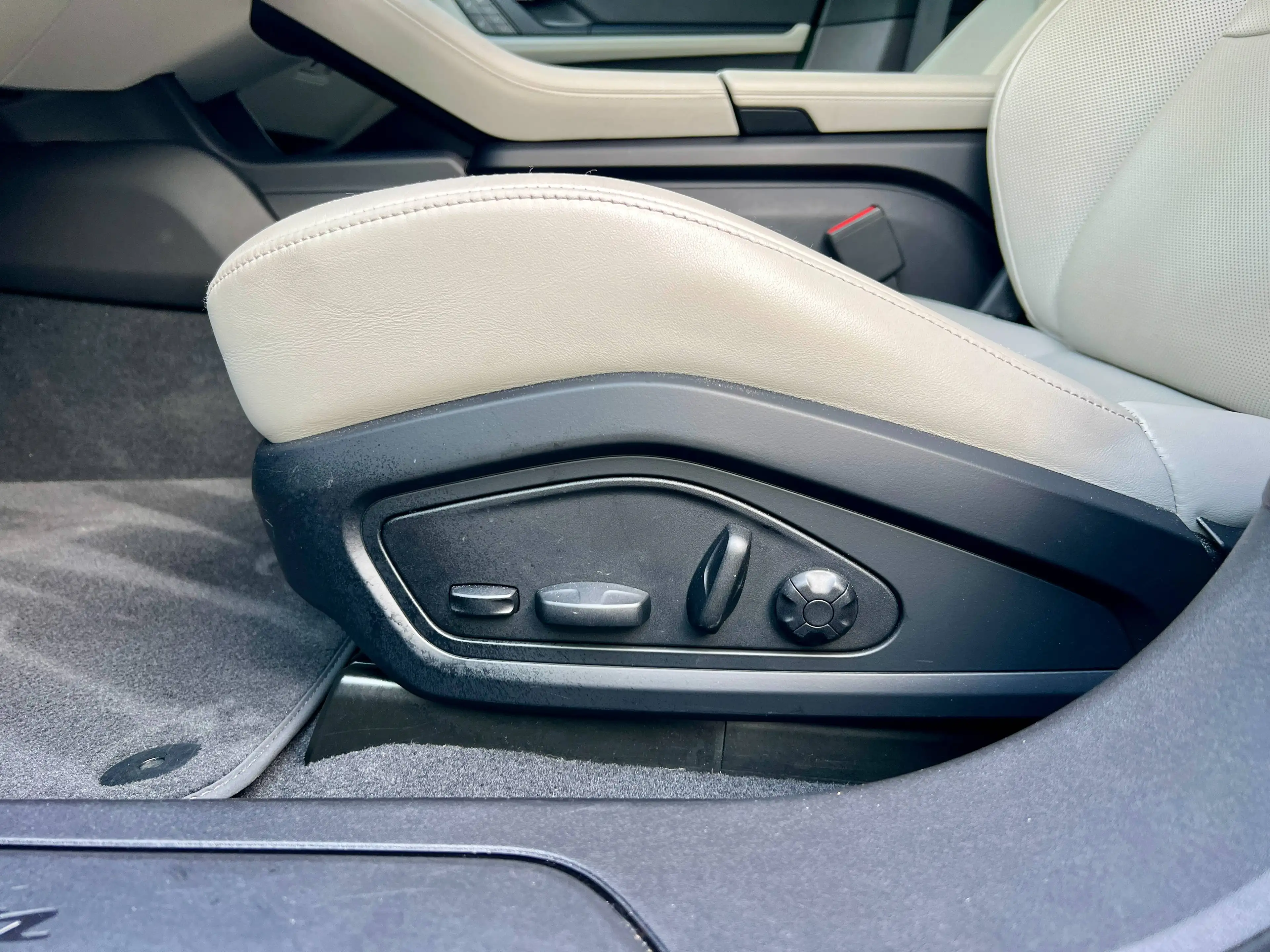 Porsche Taycan Sport Turismo 93.4 kWh - NEW HV ACCU 07.2025 — photo 8
