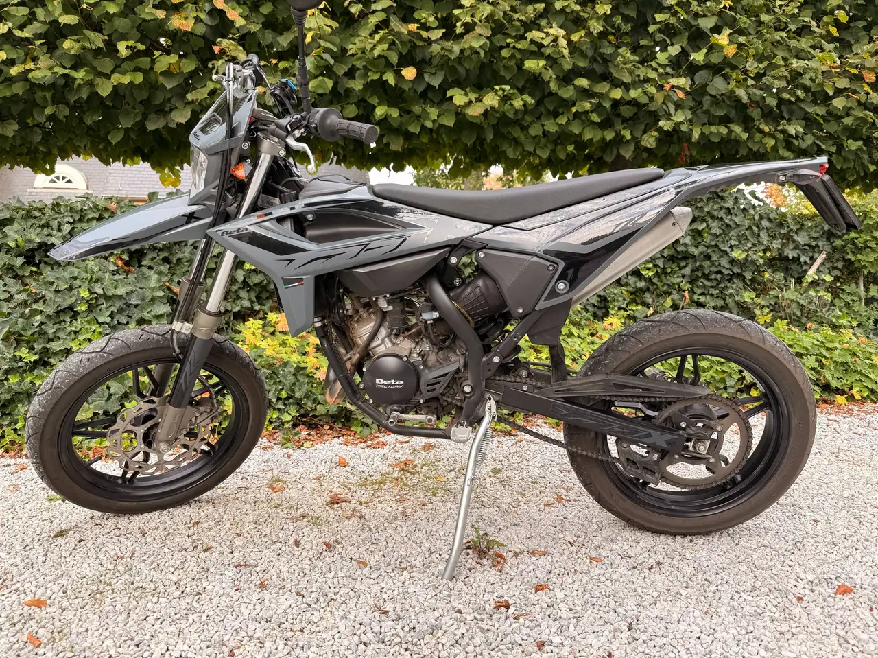 Beta RR 50