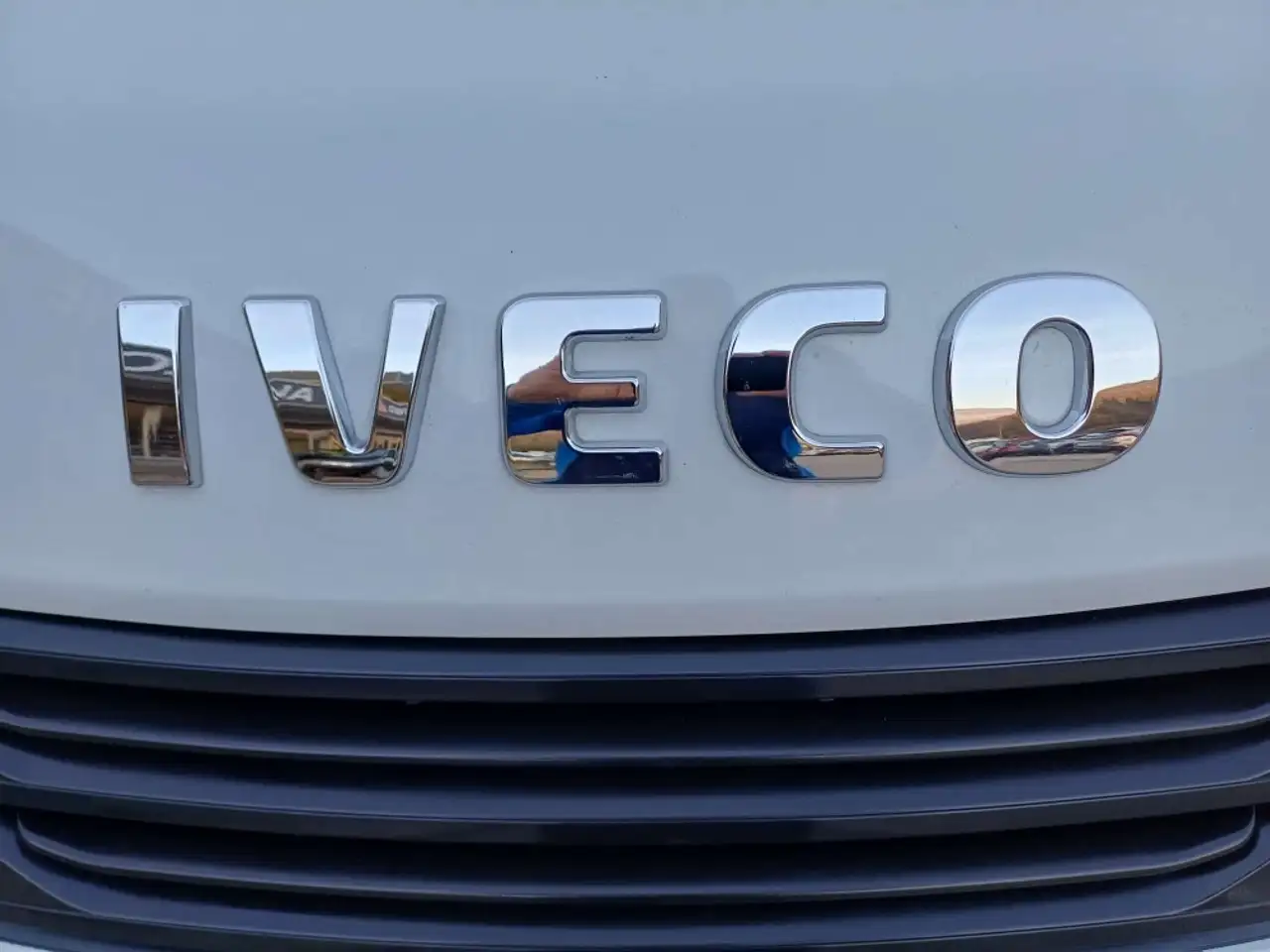 Iveco Daily 2023 — фото 15