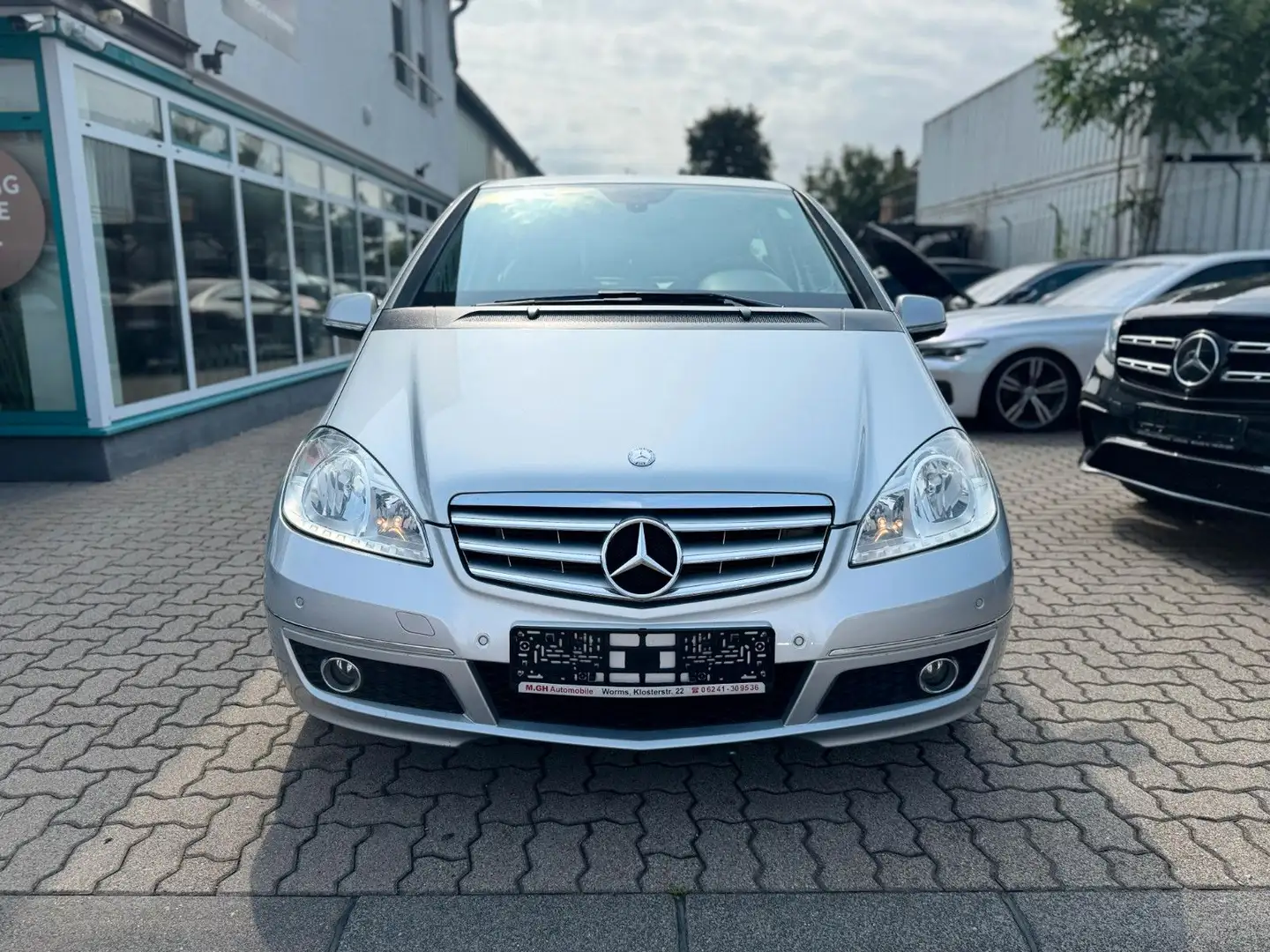 Mercedes-Benz A 170 Avantgarde*AUTOMATIK*PDC*SHZG*KLIMA*90TKM* Argento - 2