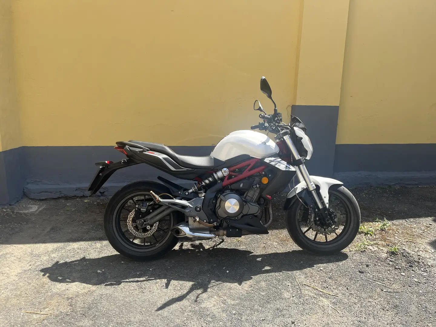 Benelli BN 302 2015 - 2