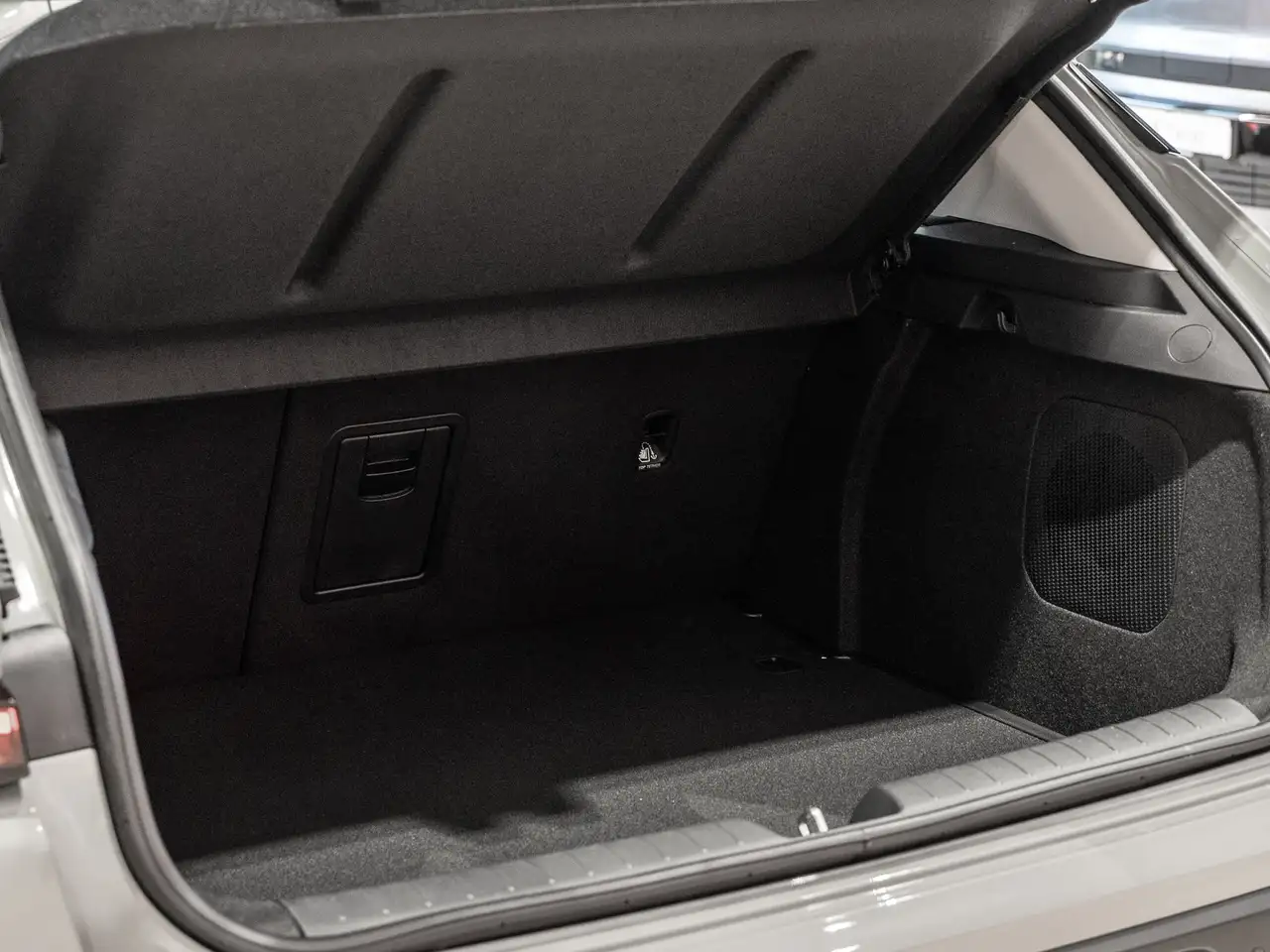 Kia K4 Spirit 1.6 T-GDI 110 kW DCT Schräghecklimousine. 5 7