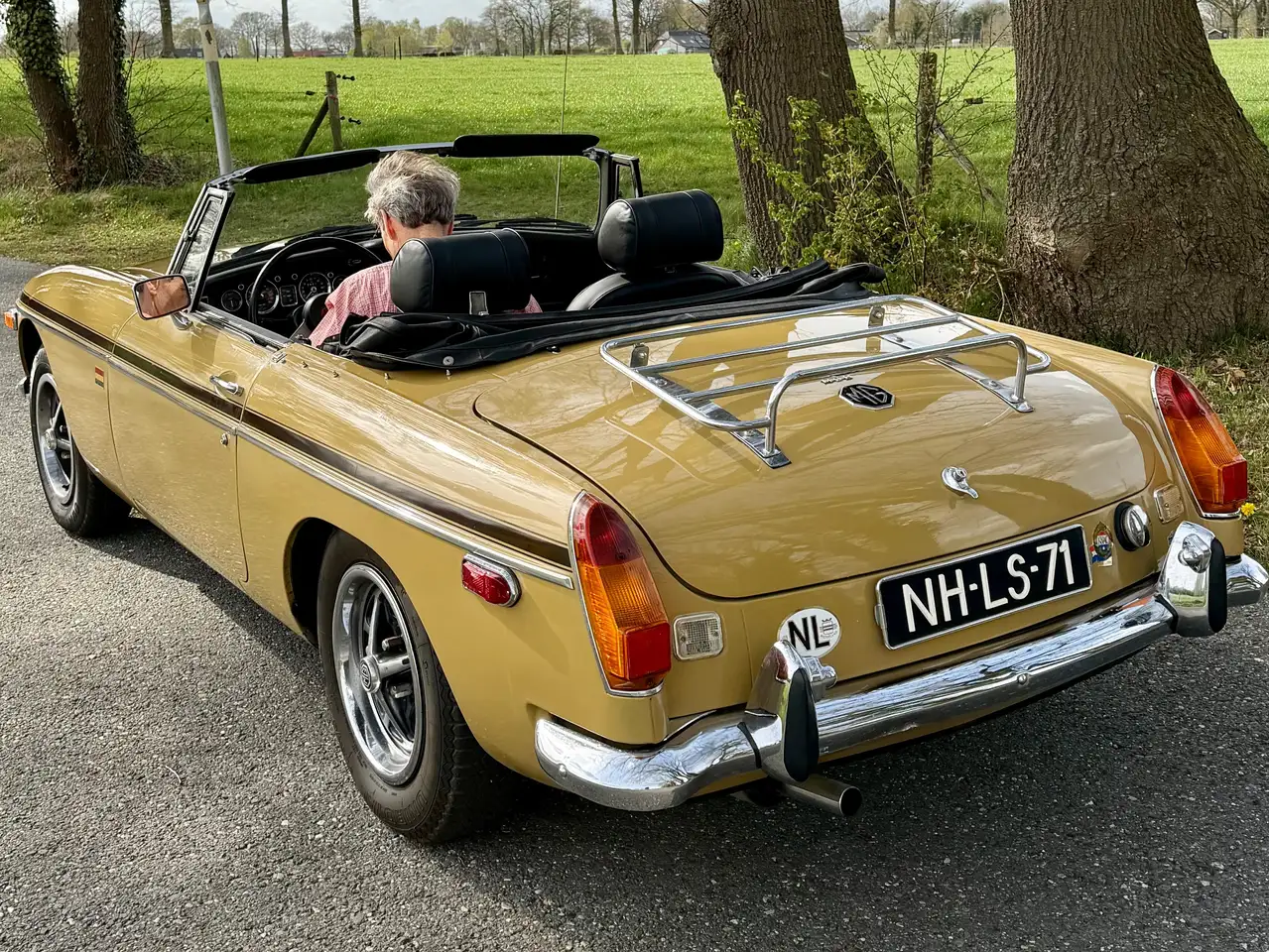 MGF 1.8 Roadster, foto 11