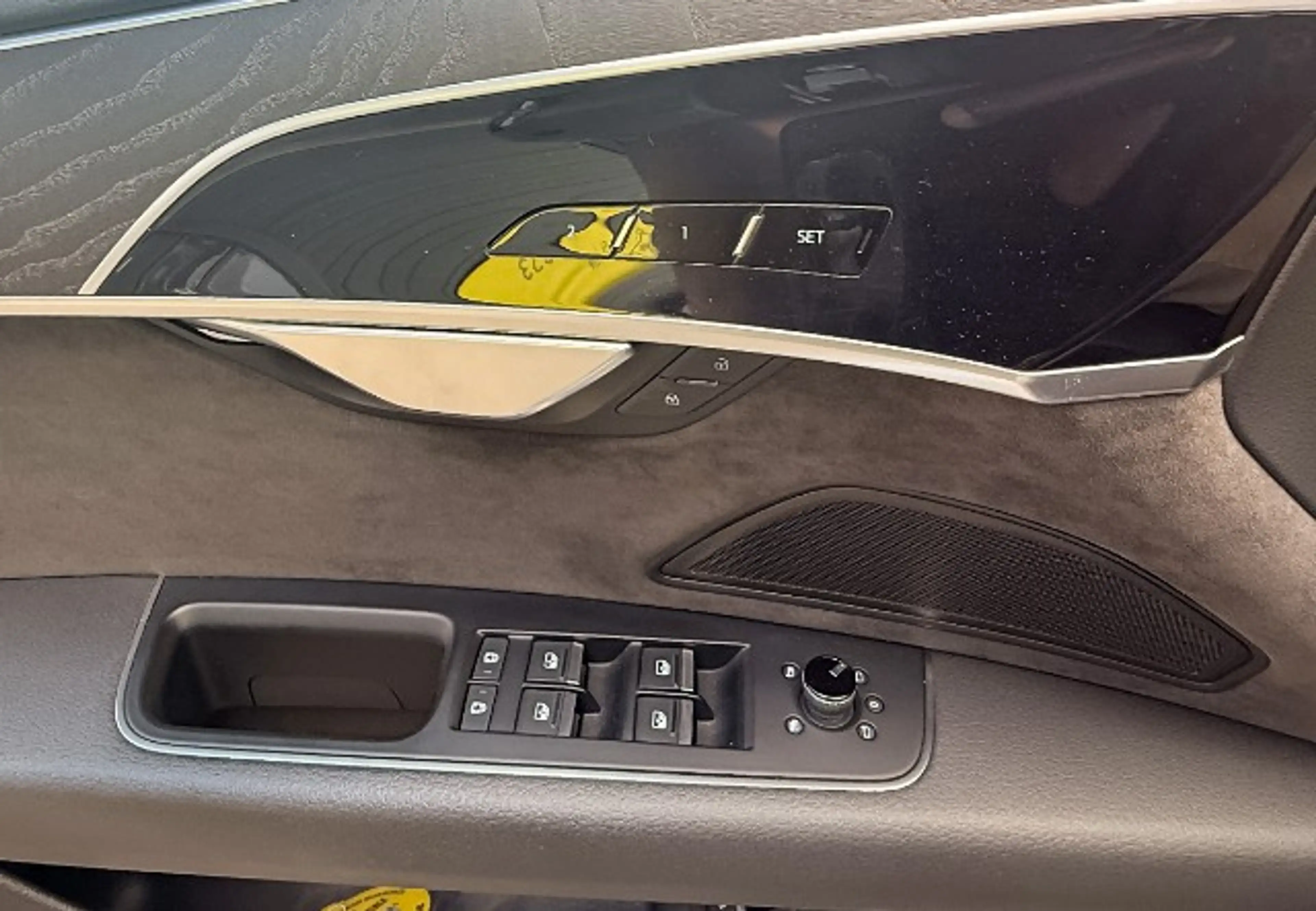 Audi A8 50 3.0 TDI quattro Matrix SHZ Navi — photo 8