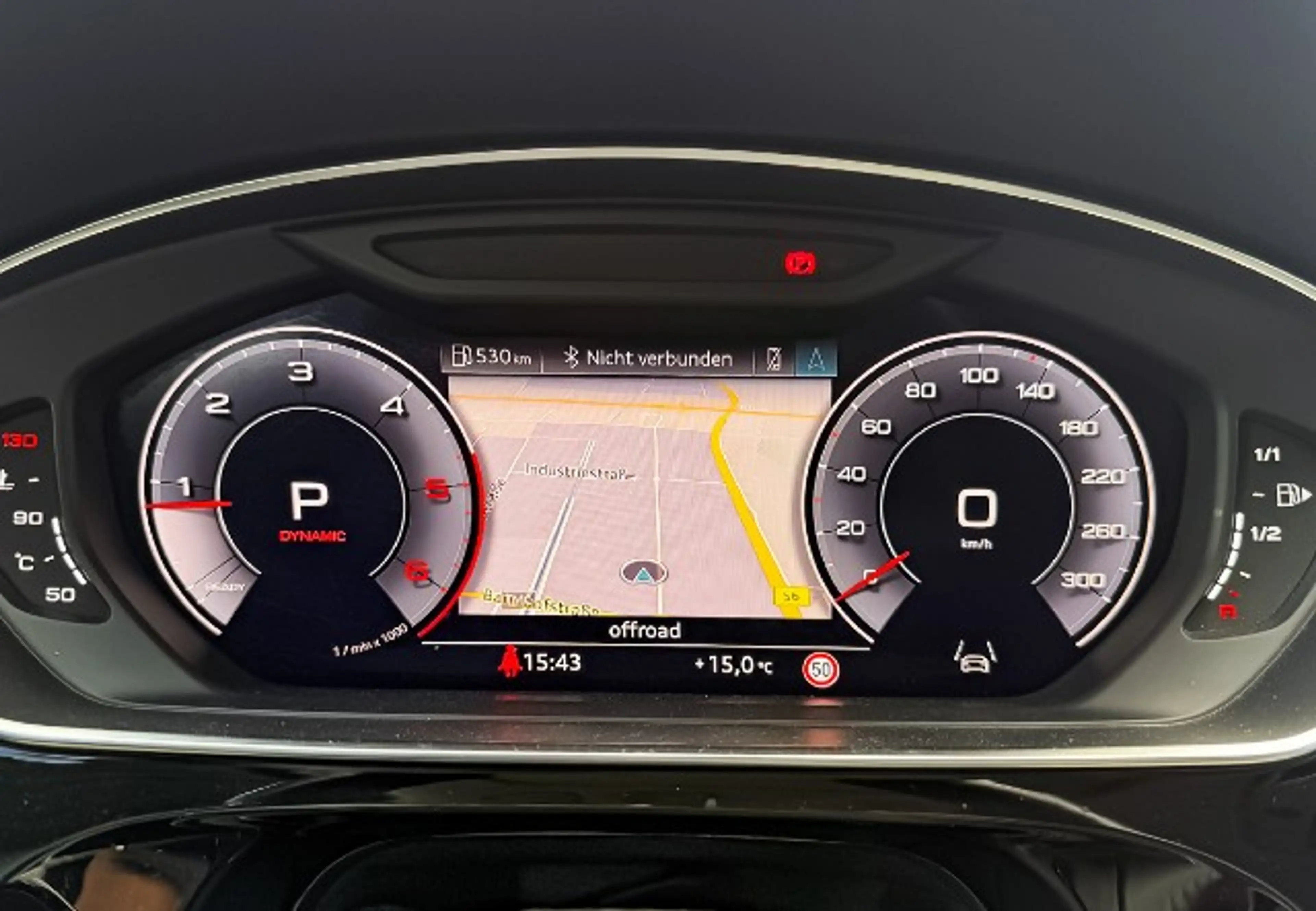Audi A8 50 3.0 TDI quattro Matrix SHZ Navi — photo 14