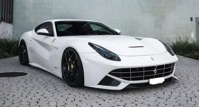 Ferrari F12 F12berlinetta