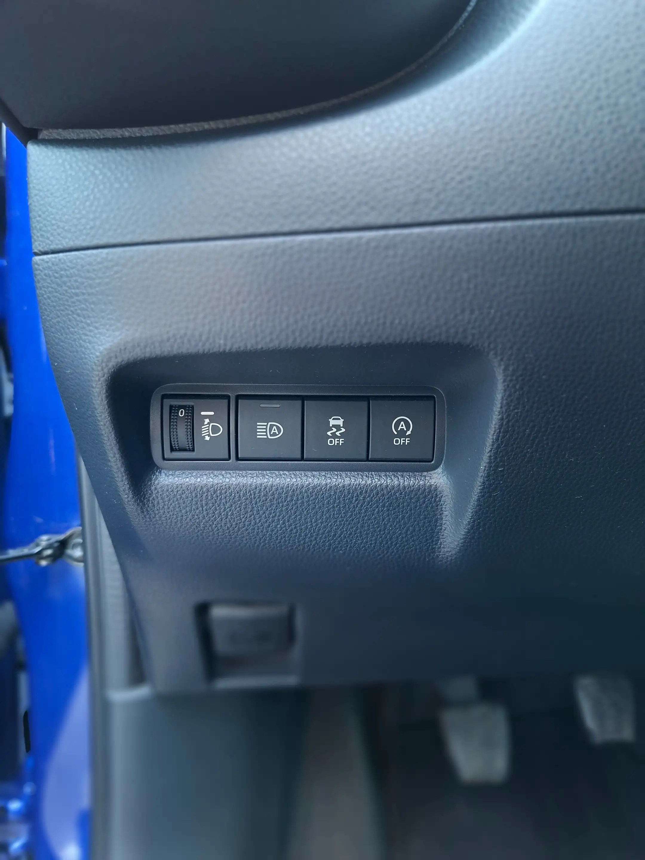 Toyota Aygo X 1,0 VVT-i Play — photo 12