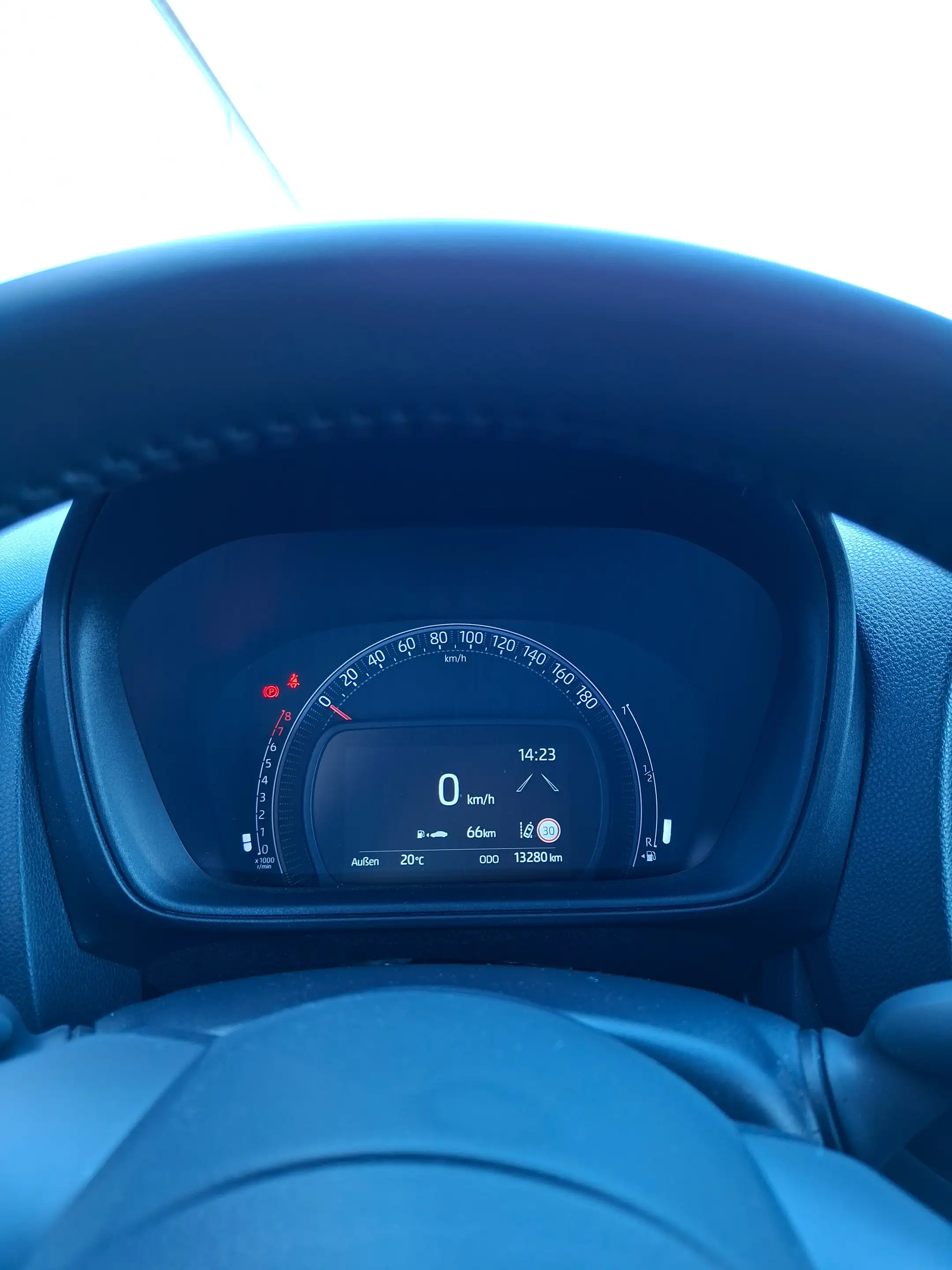 Toyota Aygo X 1,0 VVT-i Play — photo 7