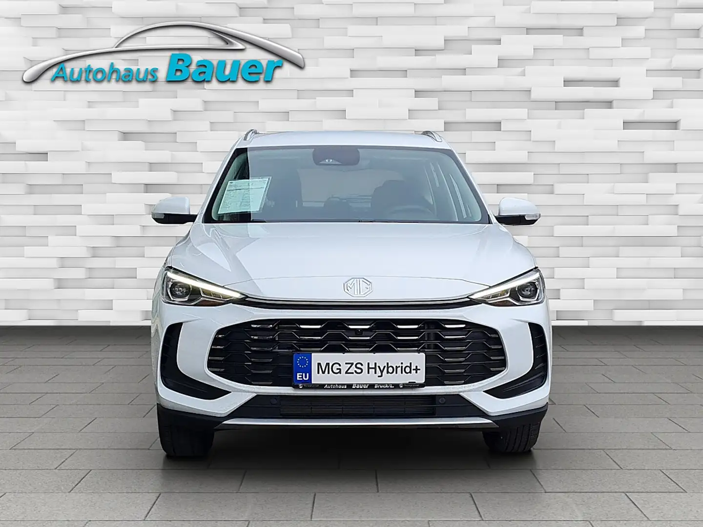MG ZS 1.5 Hybrid+ Comfort Weiß - 2