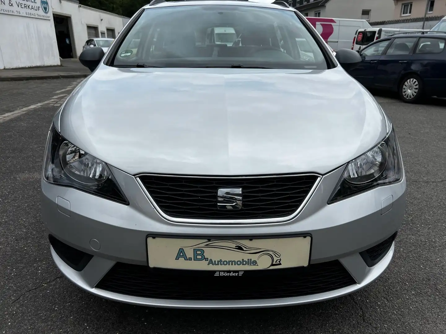 SEAT Ibiza ST Reference Argent - 2