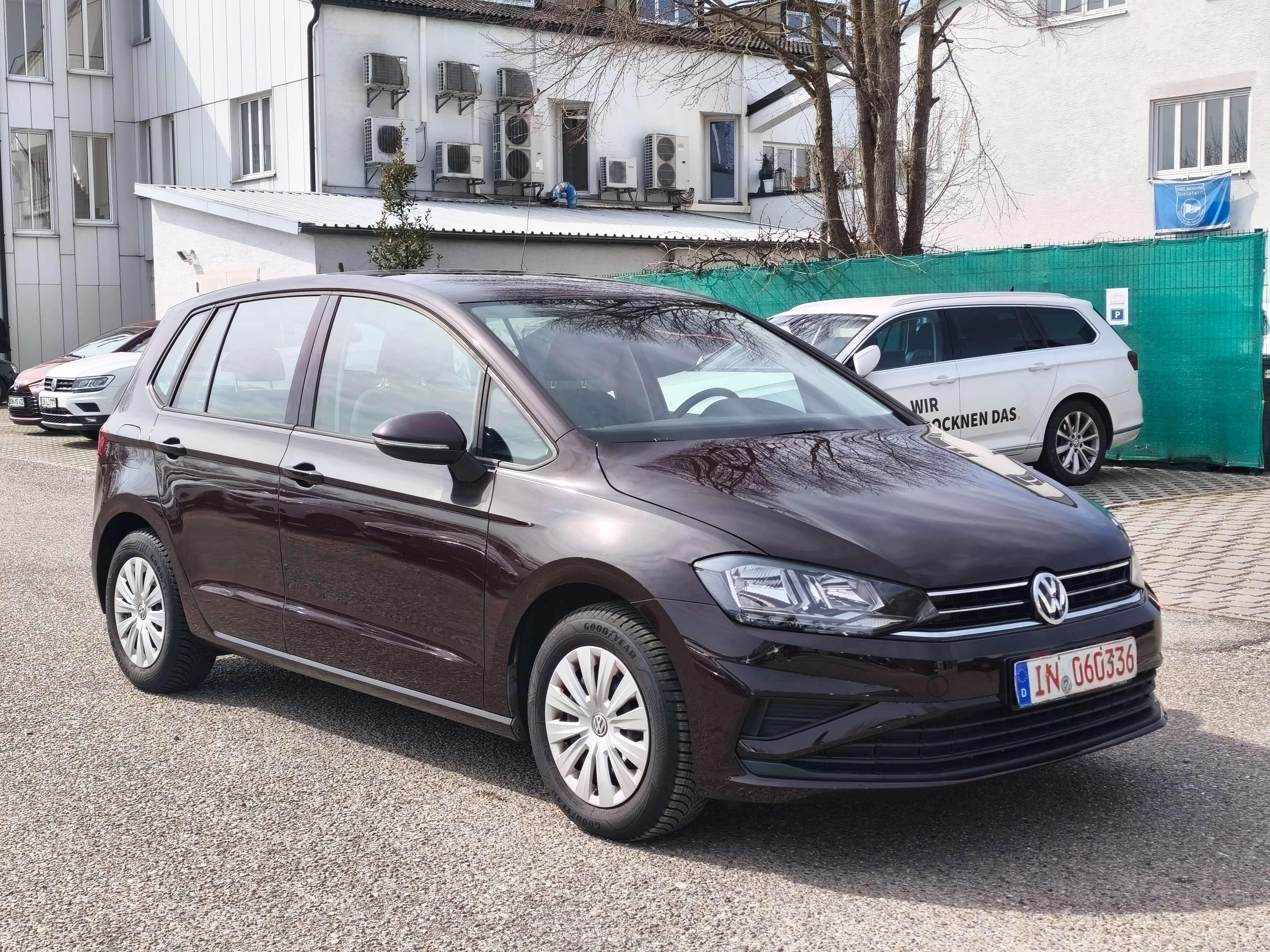 Second hand Volkswagen Golf Sportsvan 