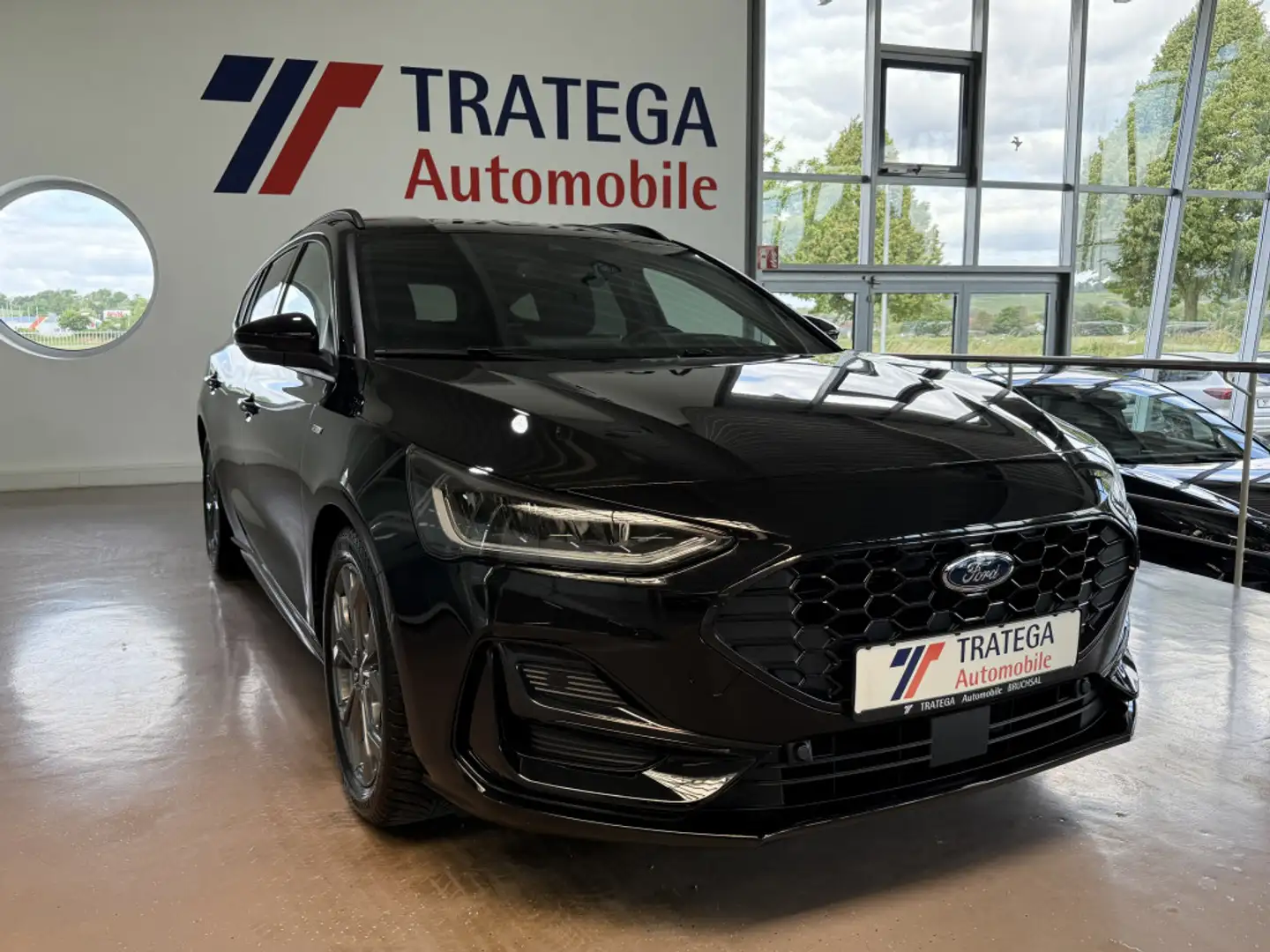 Ford Focus Turnier ST-Line X ACC AHK GJR Head Up LHZ Schwarz - 1