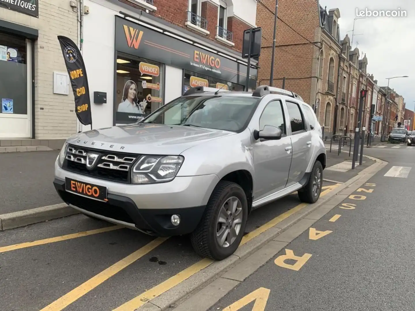 Dacia Duster 1.5 DCI 110 PRESTIGE 4X2 CAMÉRA DE RECUL Gris - 1