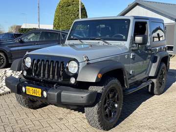 3.6 Sahara Benzine Automaat Cabrio 4-Persoons 2014