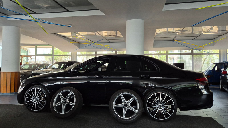 Mercedes-Benz E 400 E400d 4Matic AMG Line/20"/360°/ACC/Night/Widescr — photo 3