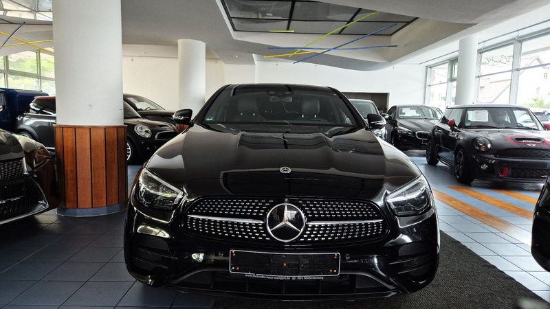 Mercedes-Benz E 400 E400d 4Matic AMG Line/20"/360°/ACC/Night/Widescr — photo 2
