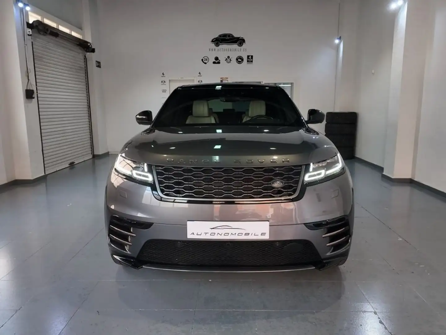Land Rover Range Rover Velar 3.0 First Edition 4WD Aut. Gris - 2