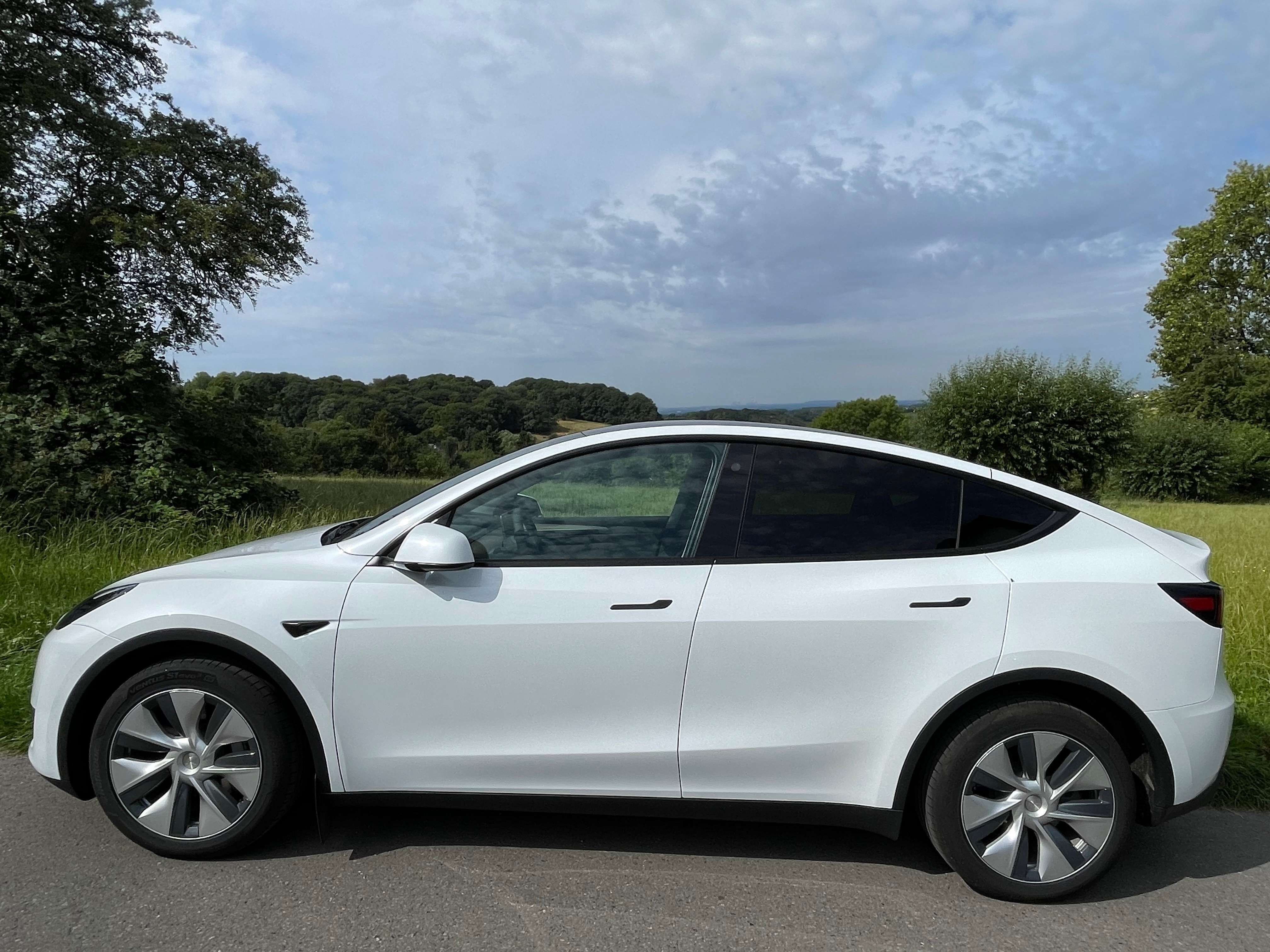 Second hand Tesla Model Y electro