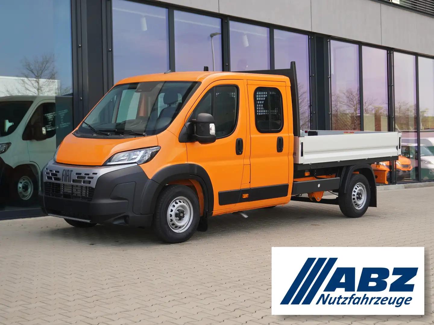 Fiat Ducato Maxi 35 Doka L3 140 / 7-Sitzer+ AHK Orange - 1