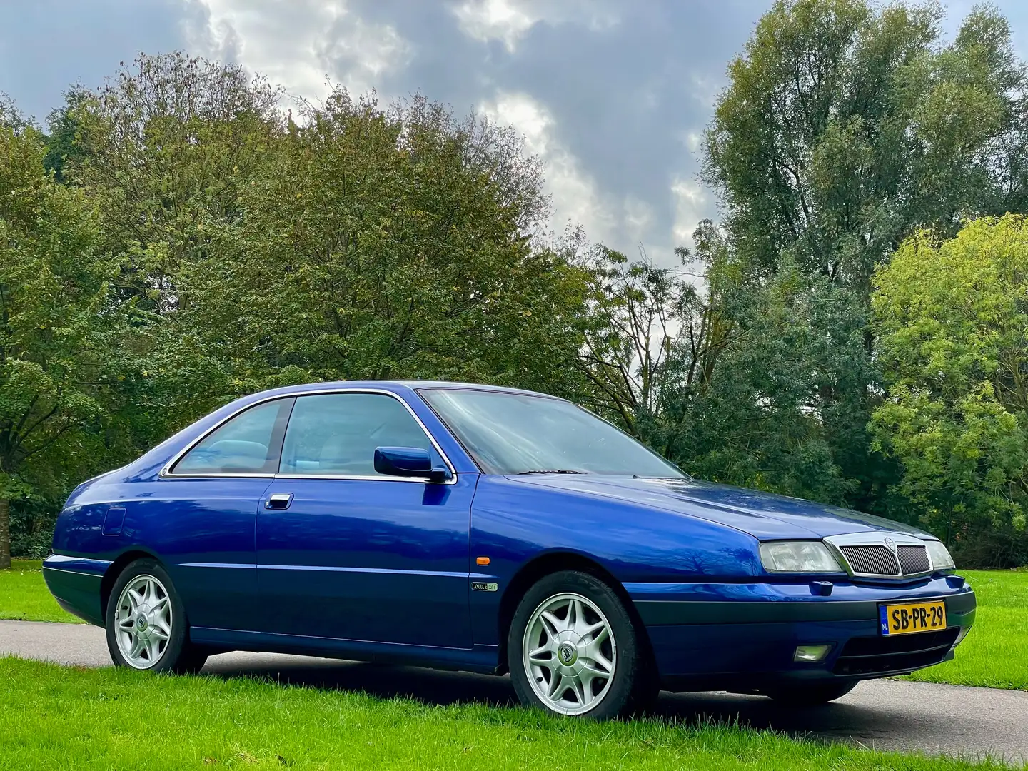 Lancia Kappa Coupé 2.0 Turbo. Stille aristocraat, vurig hart Blauw - 2