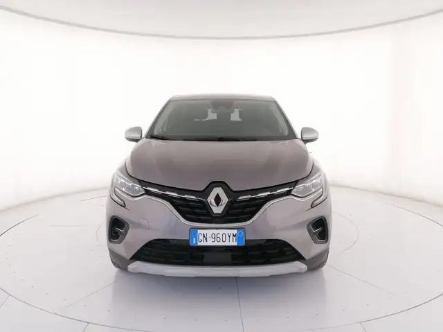 Renault Captur view 5