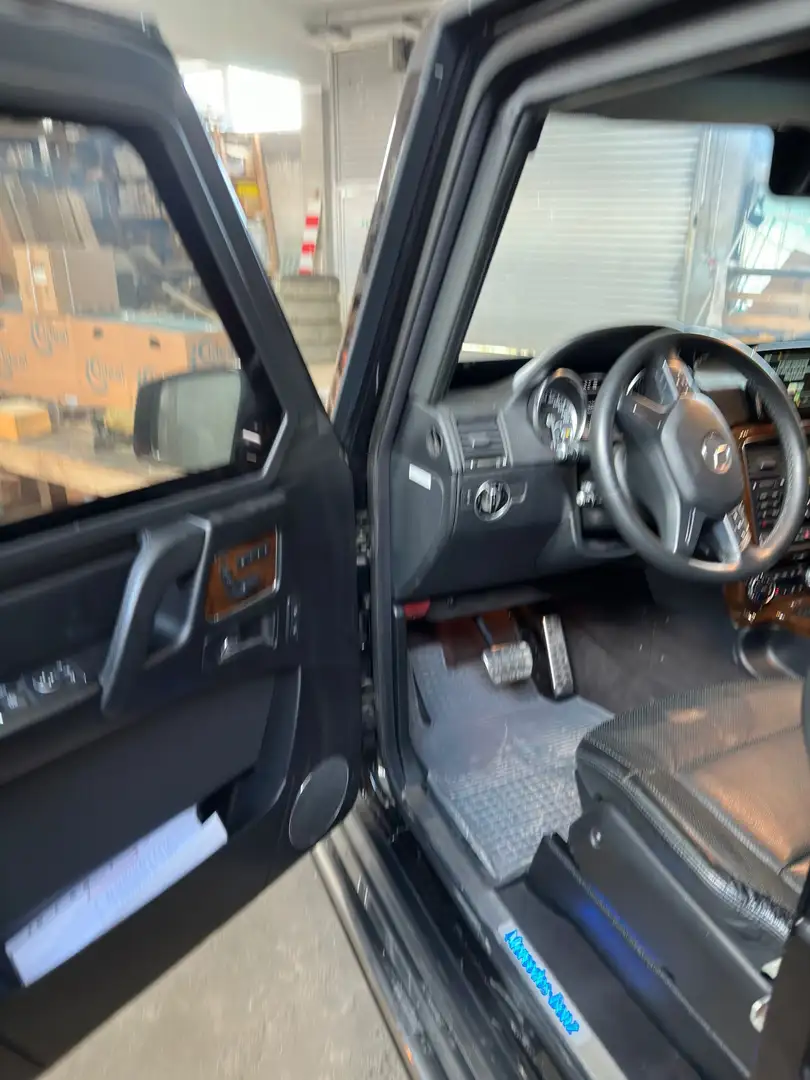 Mercedes-Benz G 500 Armoured Armored Gepanzerte Soderschutz Schwarz - 2