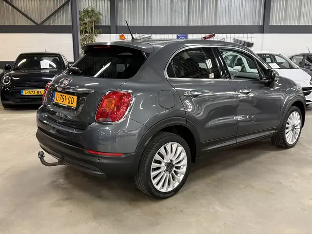 Fiat 500X view 3
