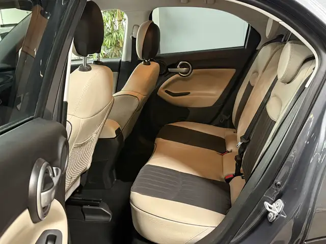 Fiat 500X view 9