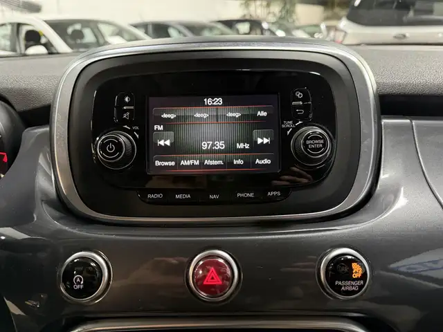 Fiat 500X view 11