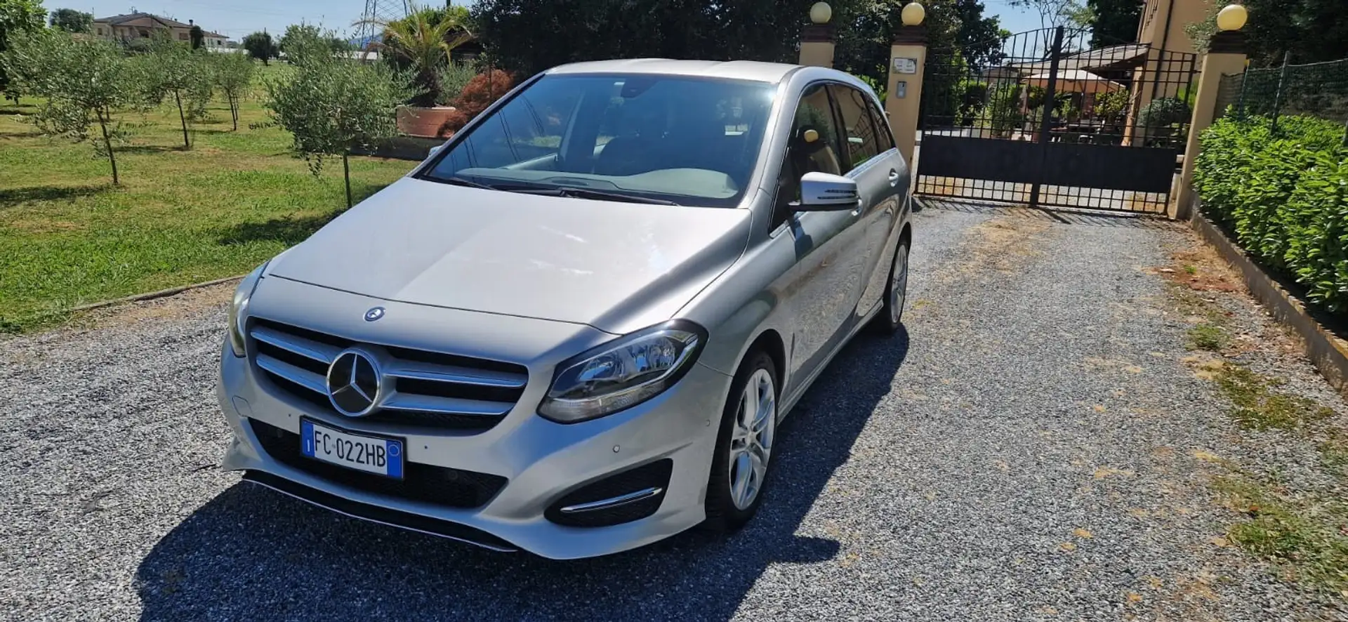 Mercedes-Benz B 180 d (cdi) Premium FL E6 - 2