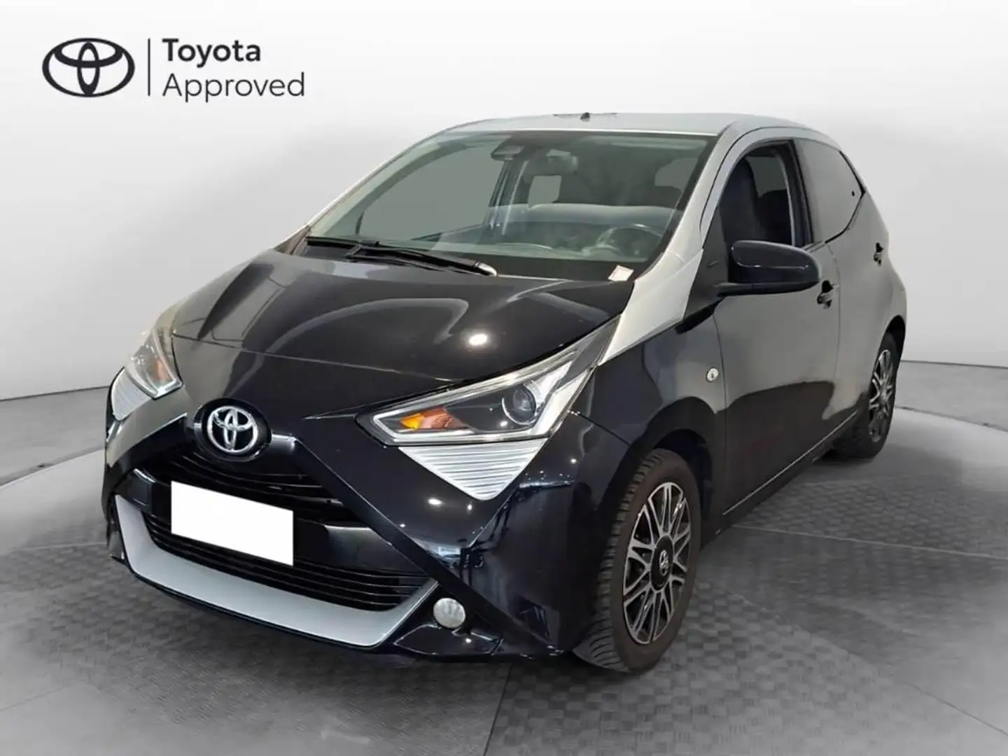 Toyota Aygo 5p 1.0 x-clusiv 72cv - 1