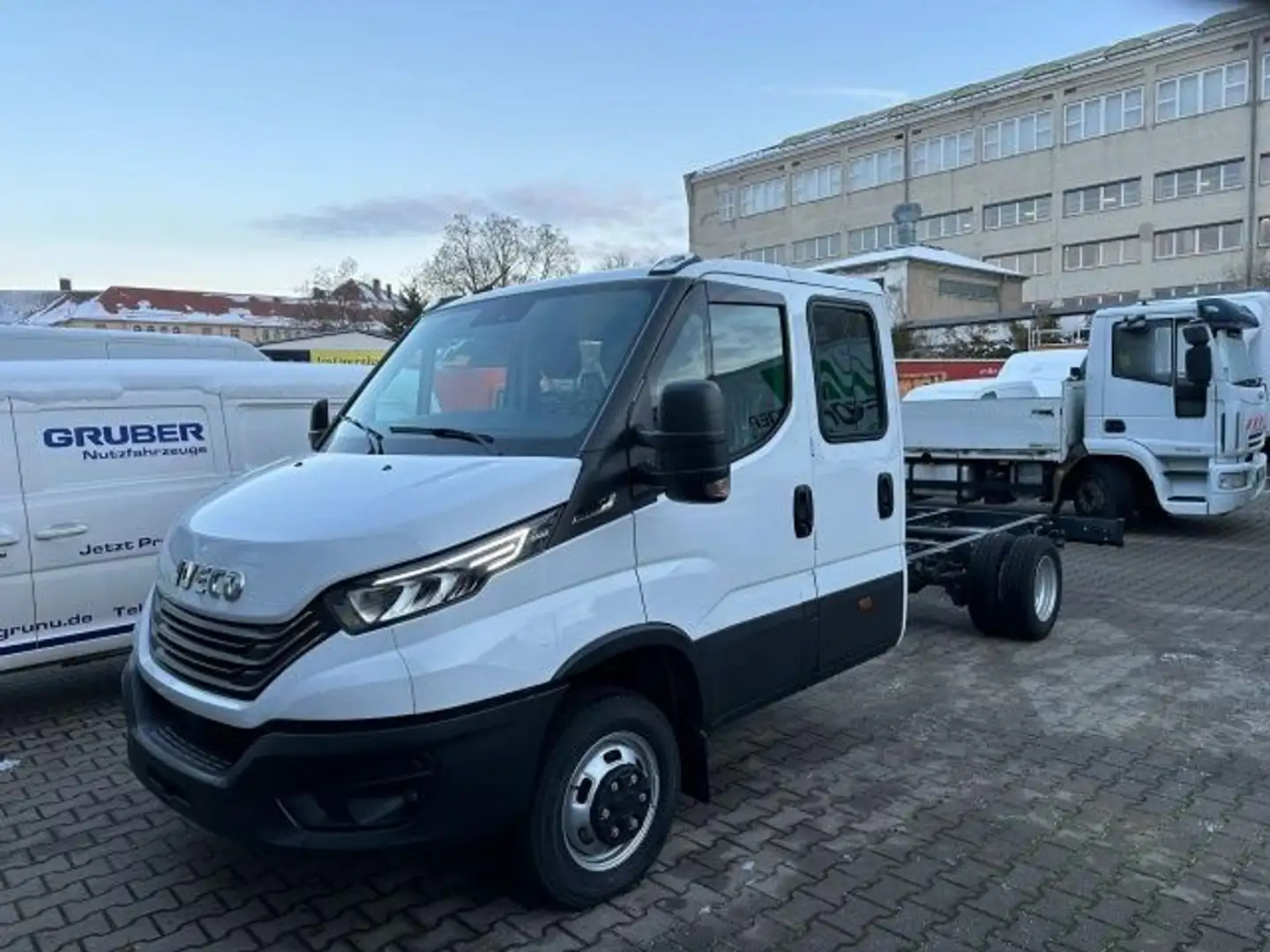 Iveco Daily 40 C 16HA8 D/P Weiß - 1
