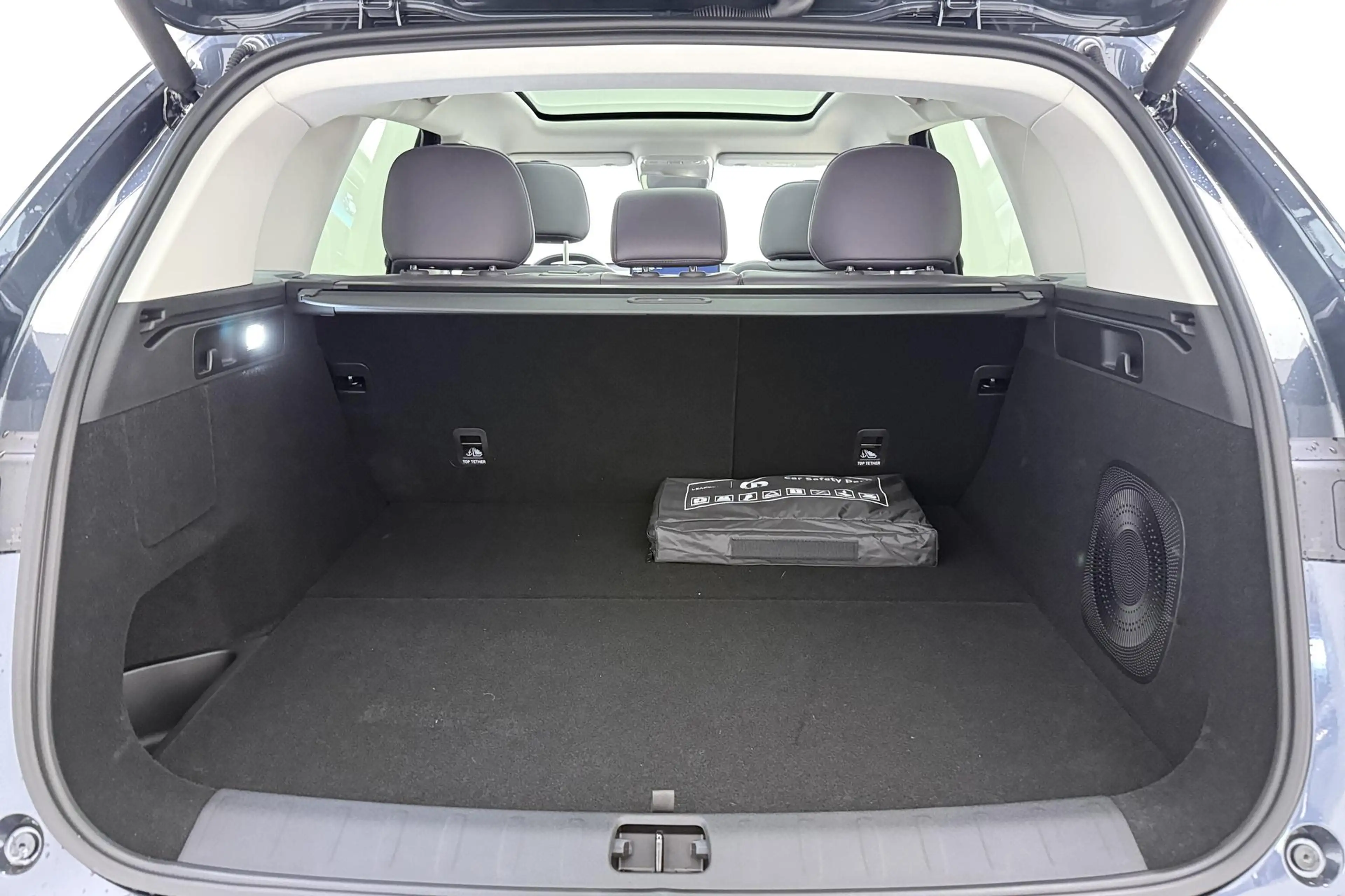 Leapmotor C10 Design REEV 28.4 kWh | Nieuwe auto | Gecombineerde — photo 10